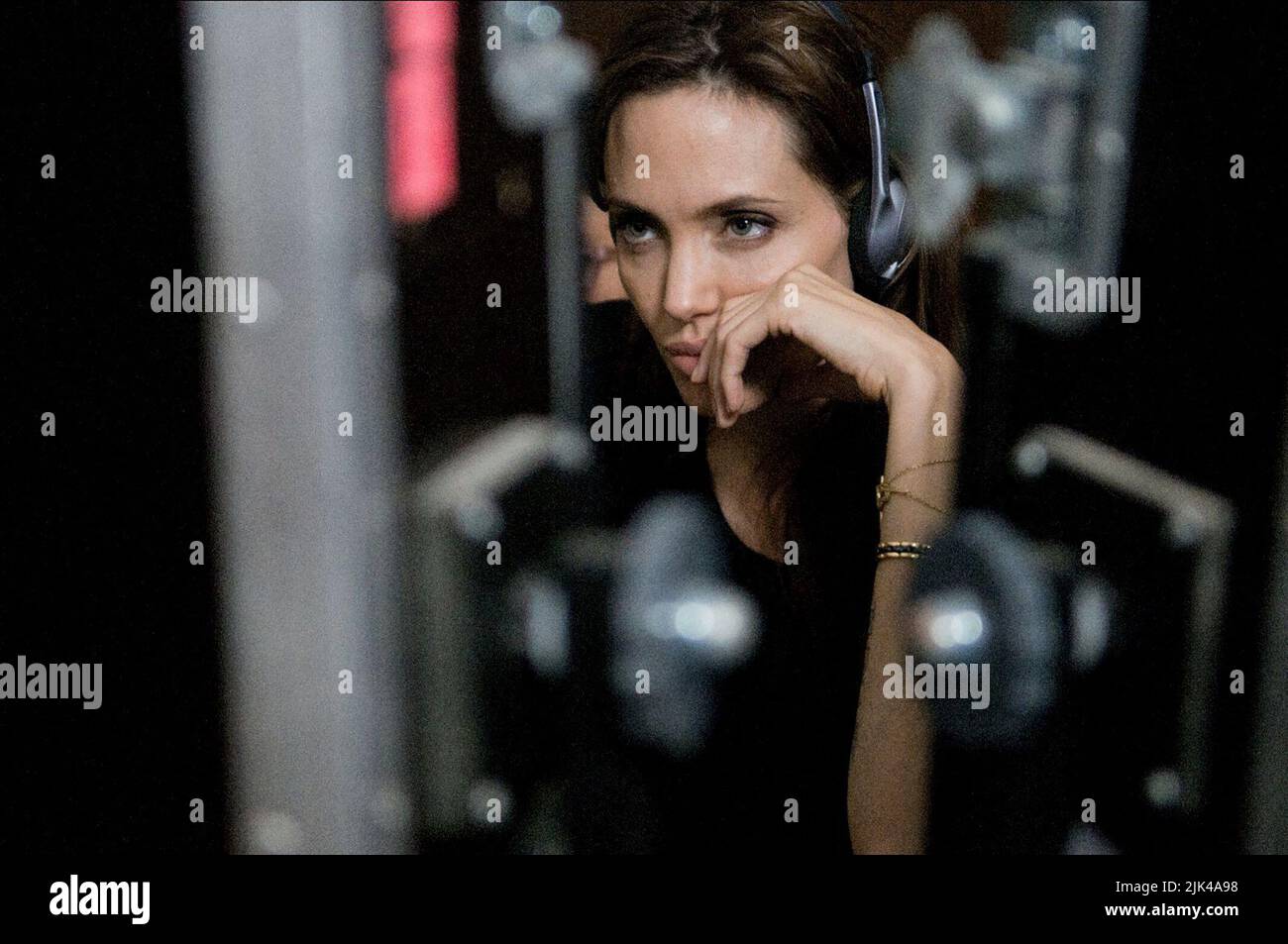 ANGELINA JOLIE, IN THE LAND OF BLOOD AND HONEY, 2011 Stock Photo