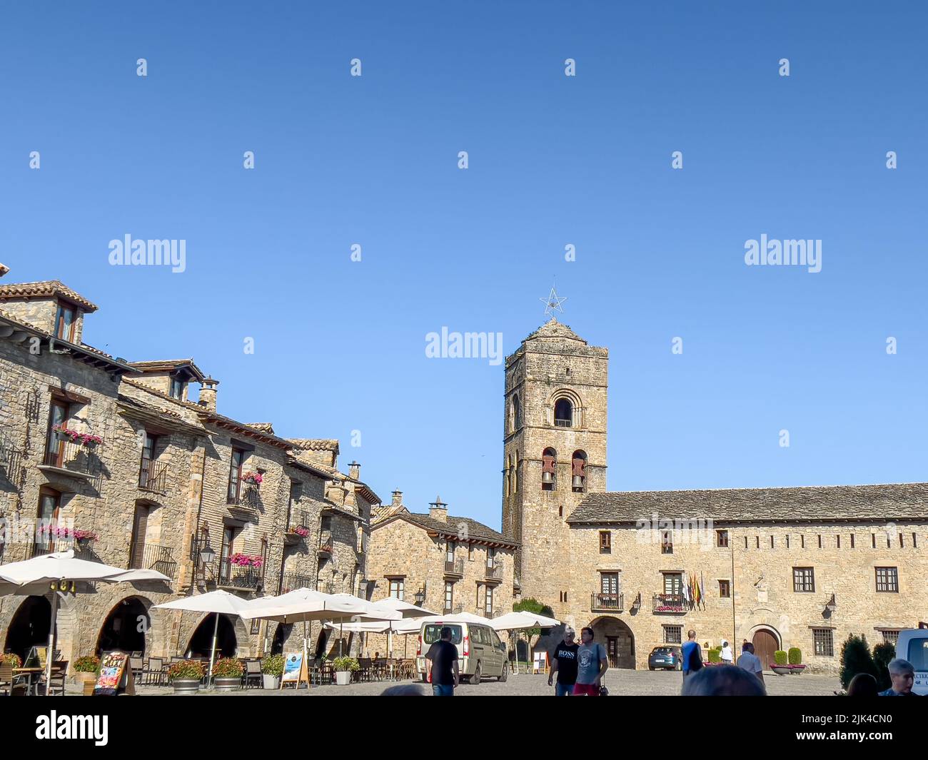 frontage of the hotel los siete reyes (the seven kings), Plaza Mayor, Ainsa Stock Photo