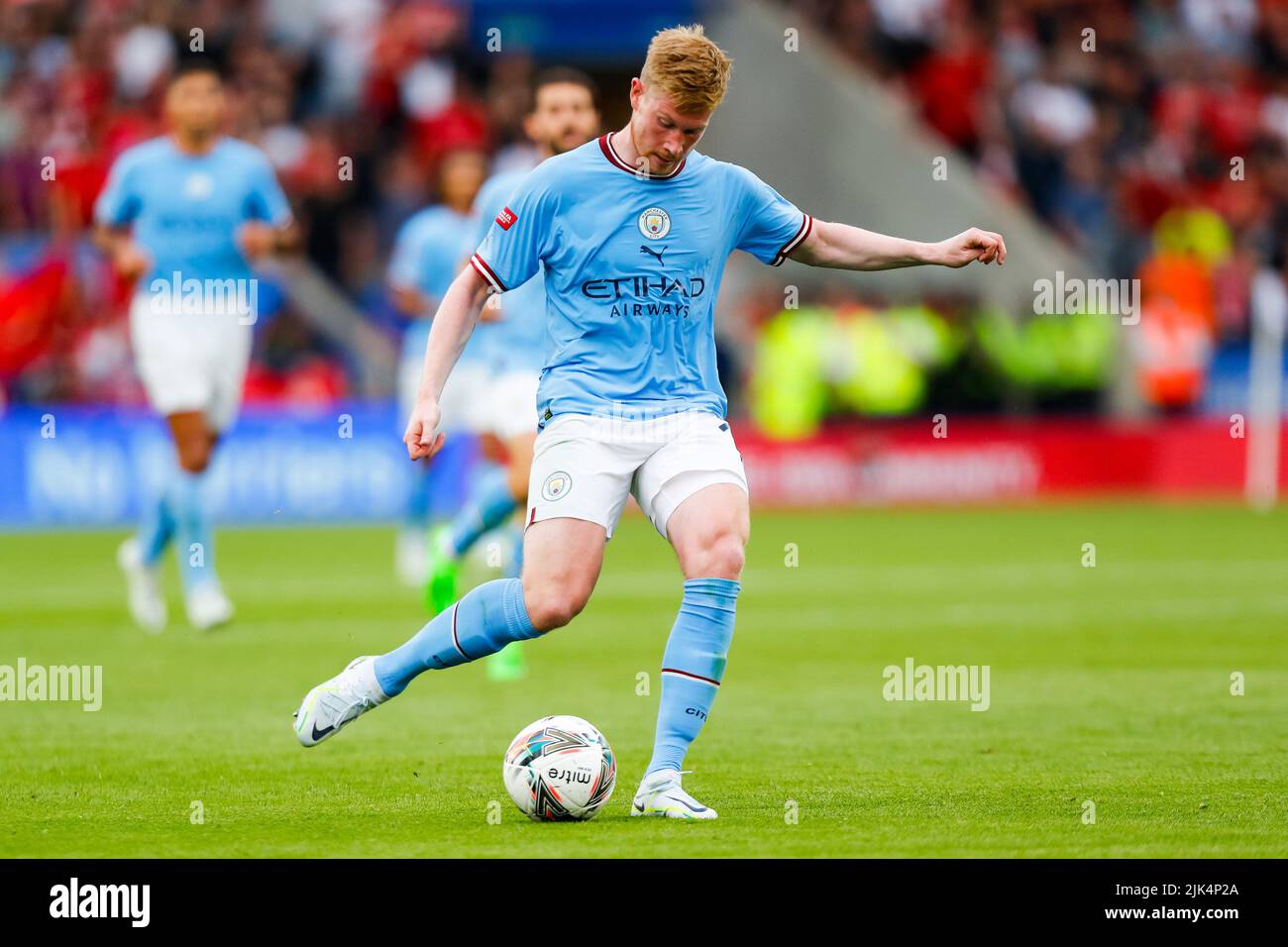 Kevin de bruyne 2022 community shield hires stock photography and
