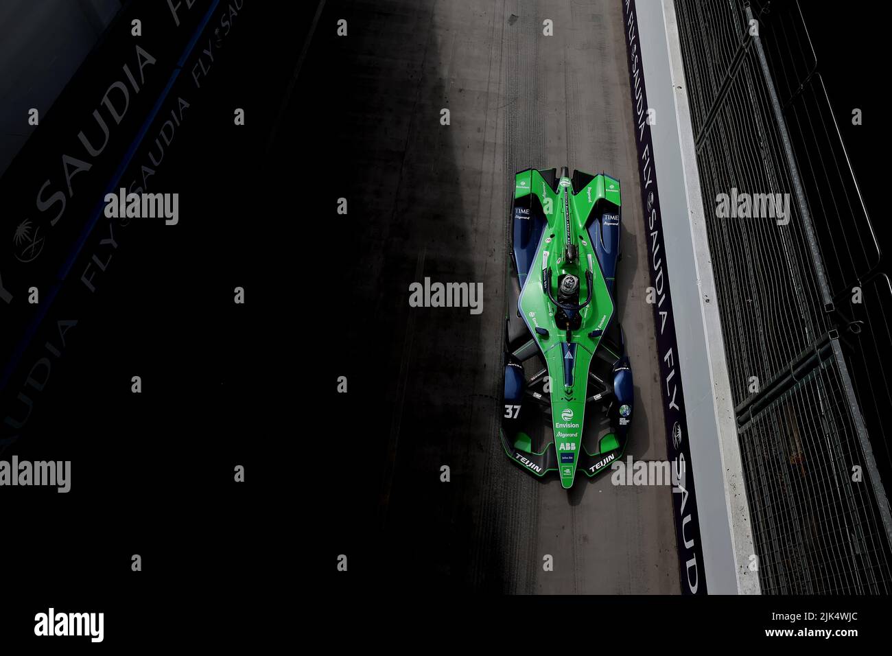 30th July 2022; ExCel E-Prix Circuit, Docklands, London, England; ABB ...