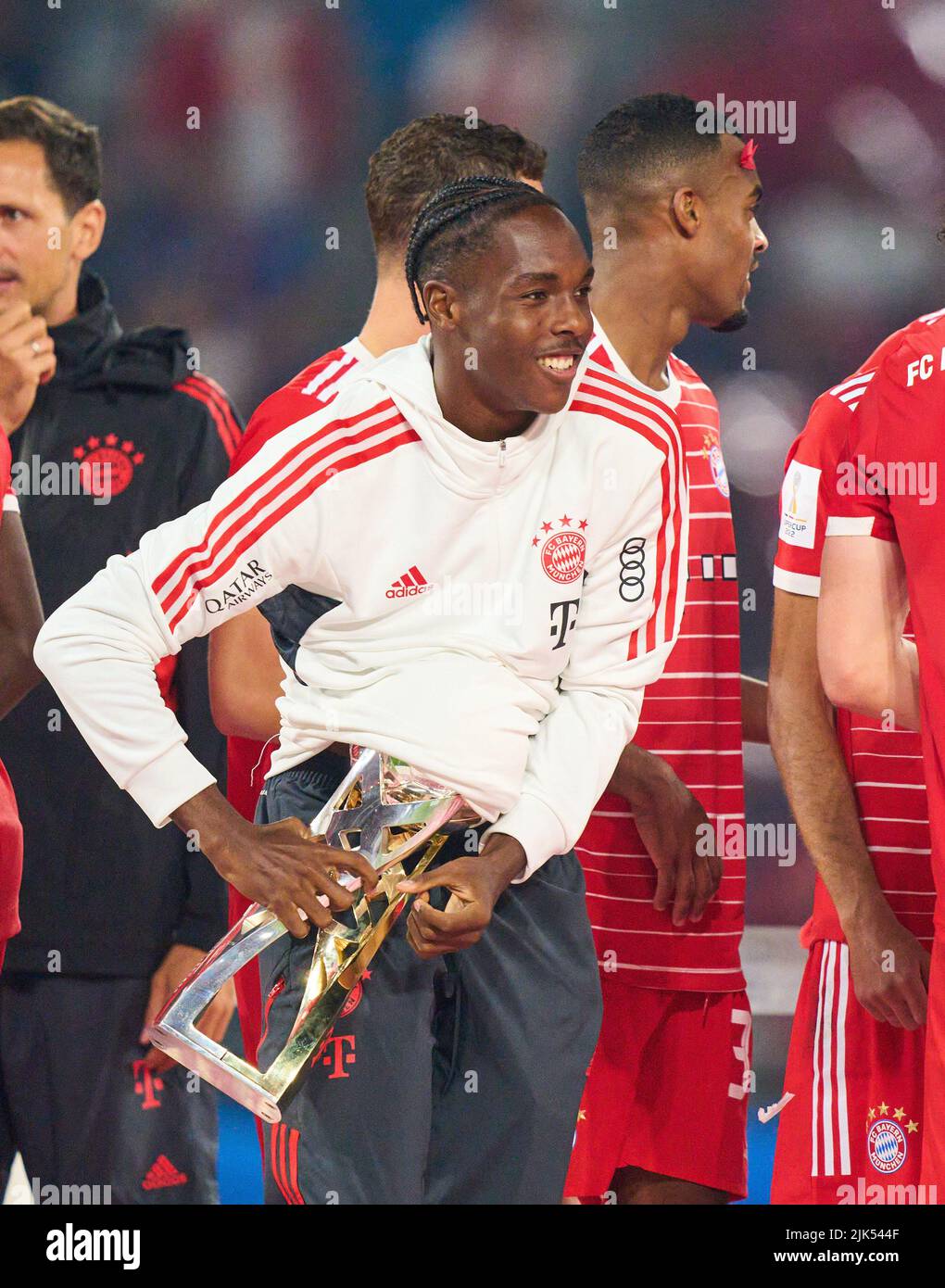 Leipzig, Germany. 30th July, 2022. with trophy in the match RB LEIPZIG - FC BAYERN MÜNCHEN DFL SUPERCUP, 1. German Football League,  on Leipzig, July 30, 2022  Season 2022/2023 © Peter Schatz / Alamy Live News Credit: Peter Schatz/Alamy Live News Stock Photo