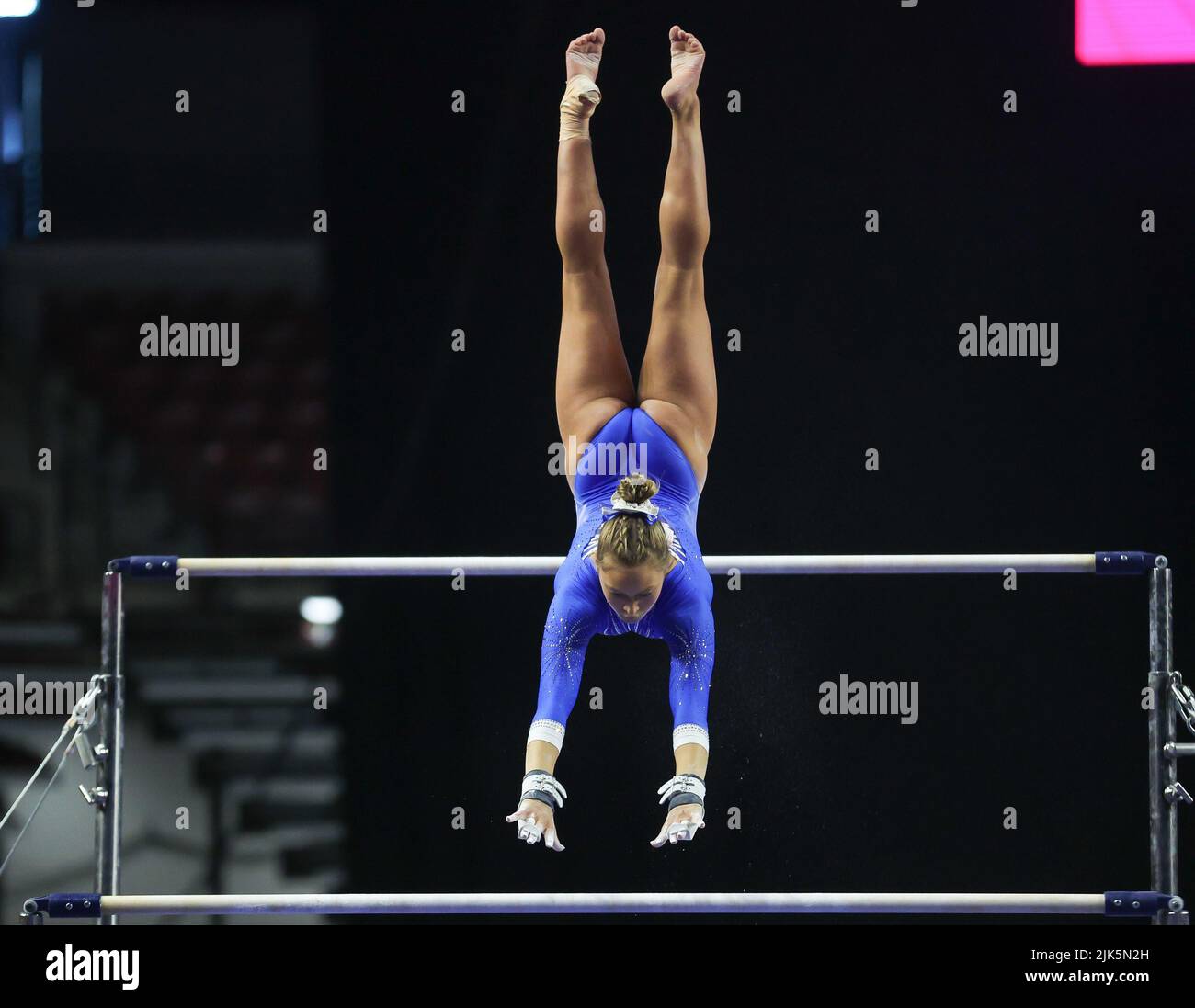 July 30, 2022 Katelyn rosen of Twin City Twisters transitions between