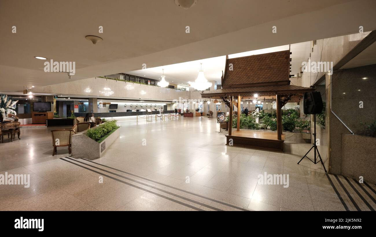 Asia Hotel Bangkok Phaya Thai Road Thanon Phetchaburi Ratchathewi Bangkok Thailand Stock Photo Alamy Asia Hotel Bangkok Phaya Thai Road Thanon Phetchaburi Ratchathewi Bangkok Thailand Stock Photo Alamy
