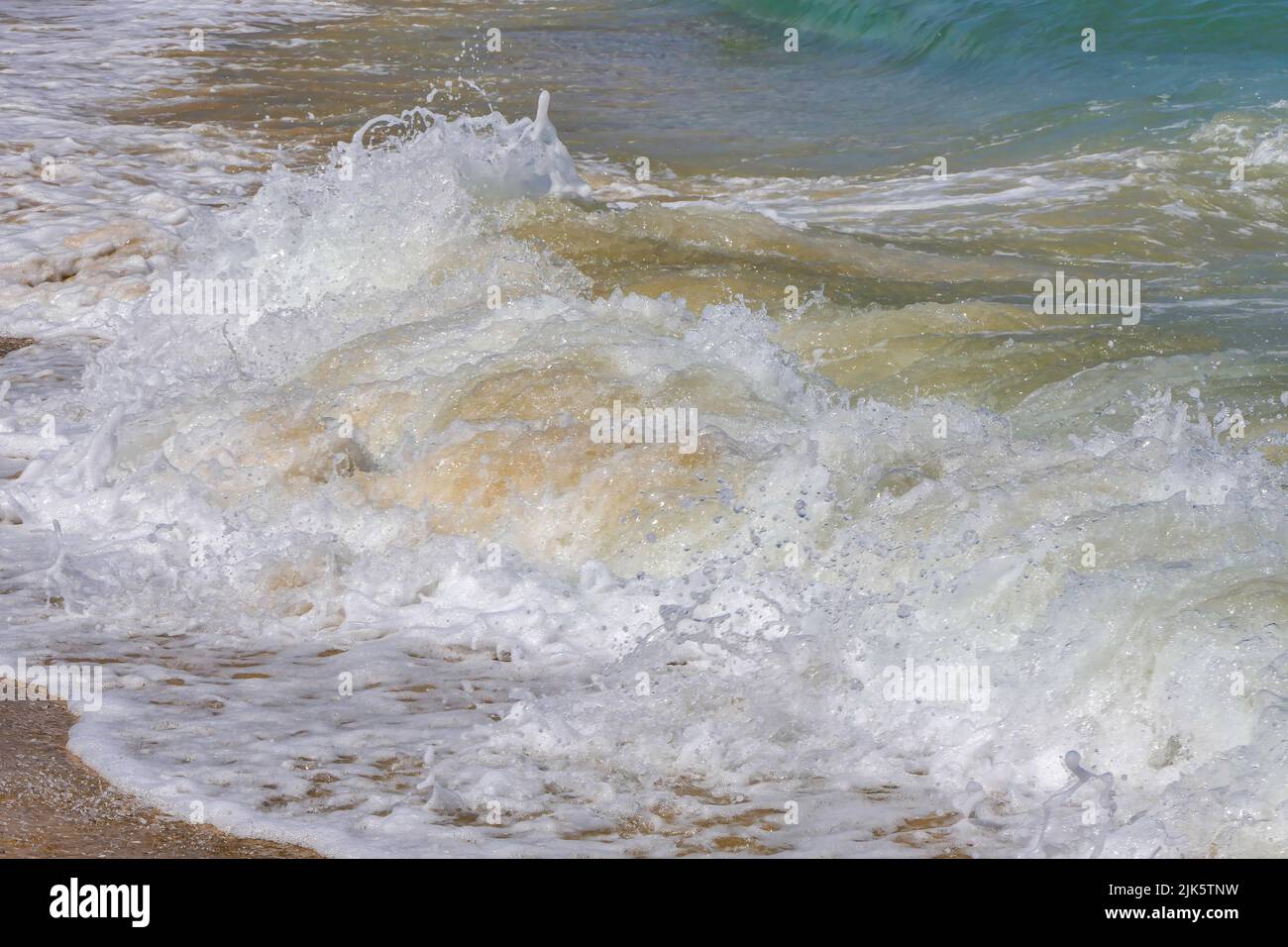Foam line on beach hi-res stock photography and images - Alamy