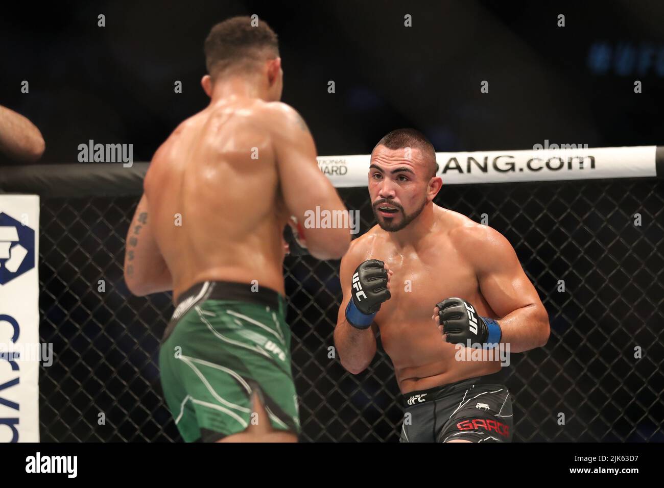 Dallas, Texas, Dallas, TX, USA. 30th July, 2022. DALLAS, TX - JULY 30: (R-L) Rafa Garcia battles Drakkar Klose in their Lightweight bout during the UFC 277 event at American Airlines Center on July 30, 2022, in Dallas, Texas, United States. (Credit Image: © Alejandro Salazar/PX Imagens via ZUMA Press Wire) Stock Photo