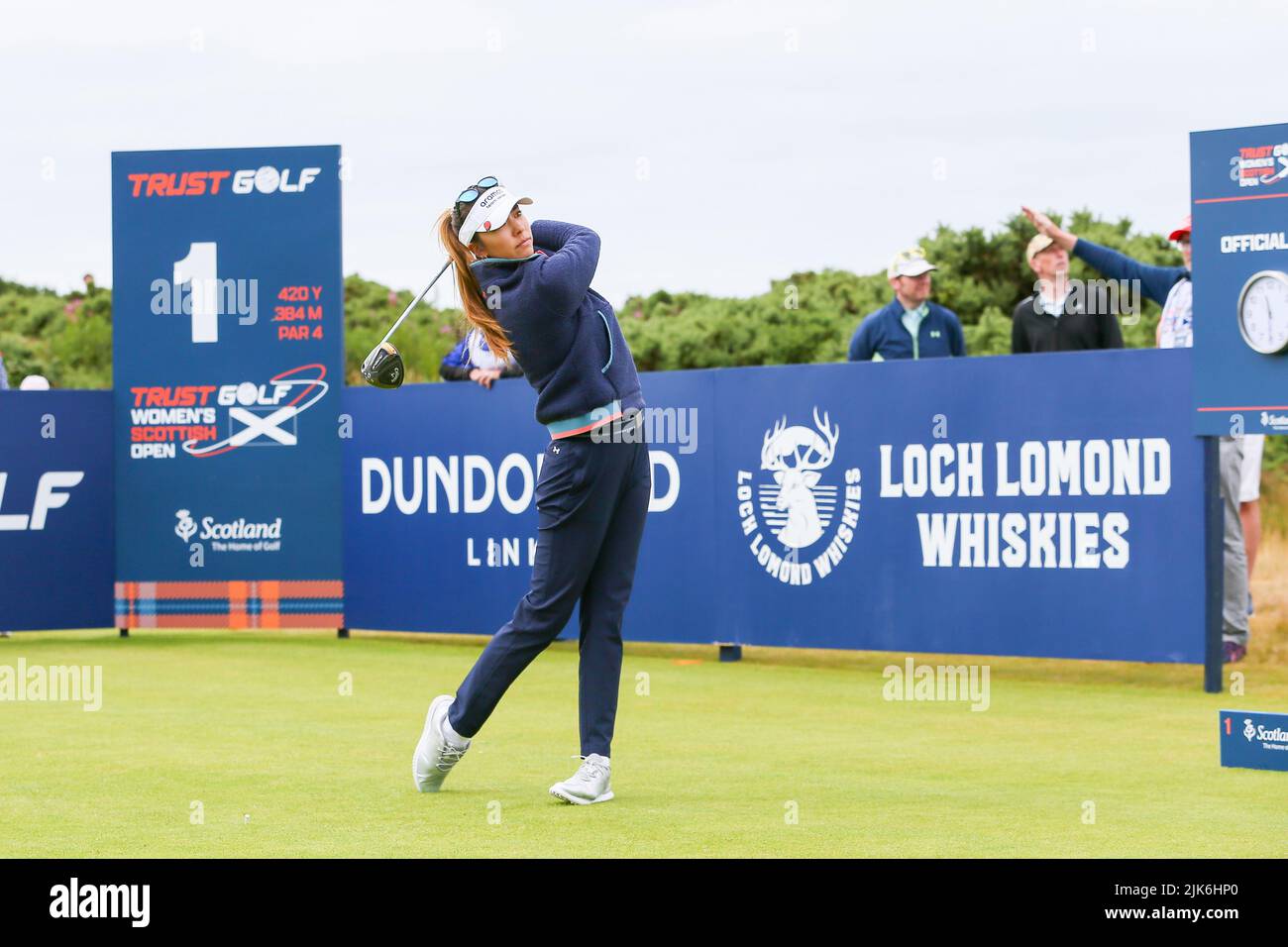 Irvine, UK. 31st July, 2022. On the final day of the Trust Golf Women's Scottish Golf at Dundonald Links Golf Course, Irvine, Ayrshire, UK, the top 12 players are separated by only 4 strokes. The players are playing for a total purse of $2,000,000 and the prestigious trophy. Alison Lee on the first tee, Credit: Findlay/Alamy Live News Stock Photo