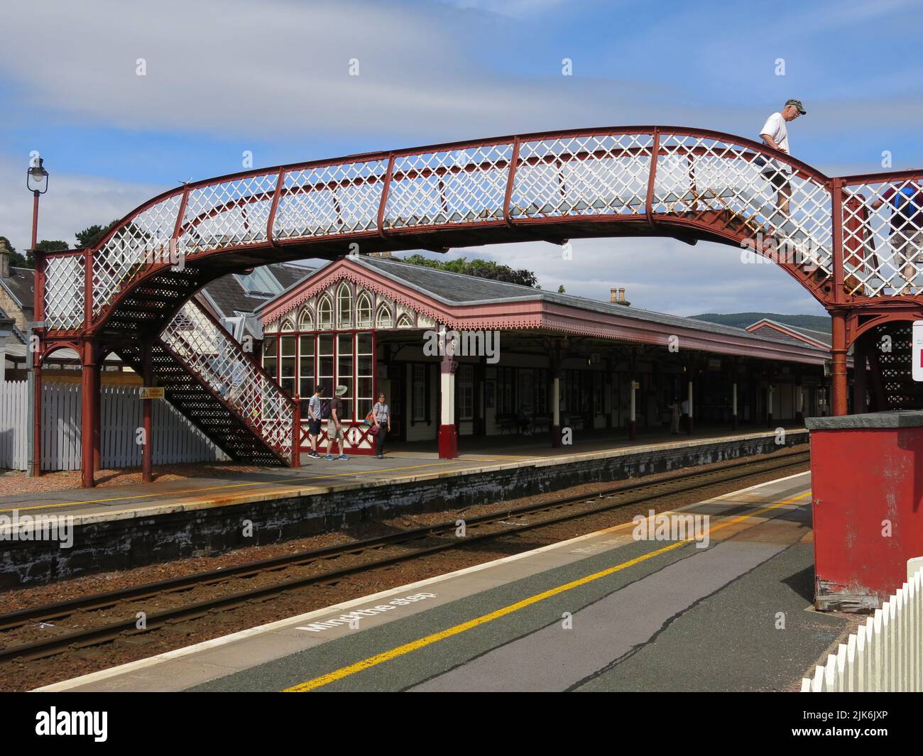Scottish mainline station hi-res stock photography and images - Alamy