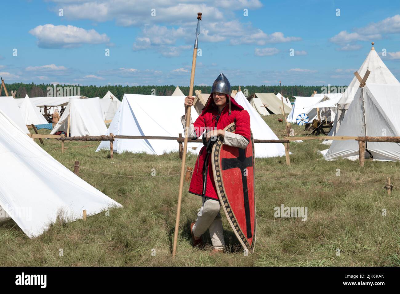 TVER REGION, RUSSIA - JULY 24, 2022: Byzantine infantryman of the 9th - 12th centuries guarding the camp. Historical festival reconstruction 'Epic Coa Stock Photo