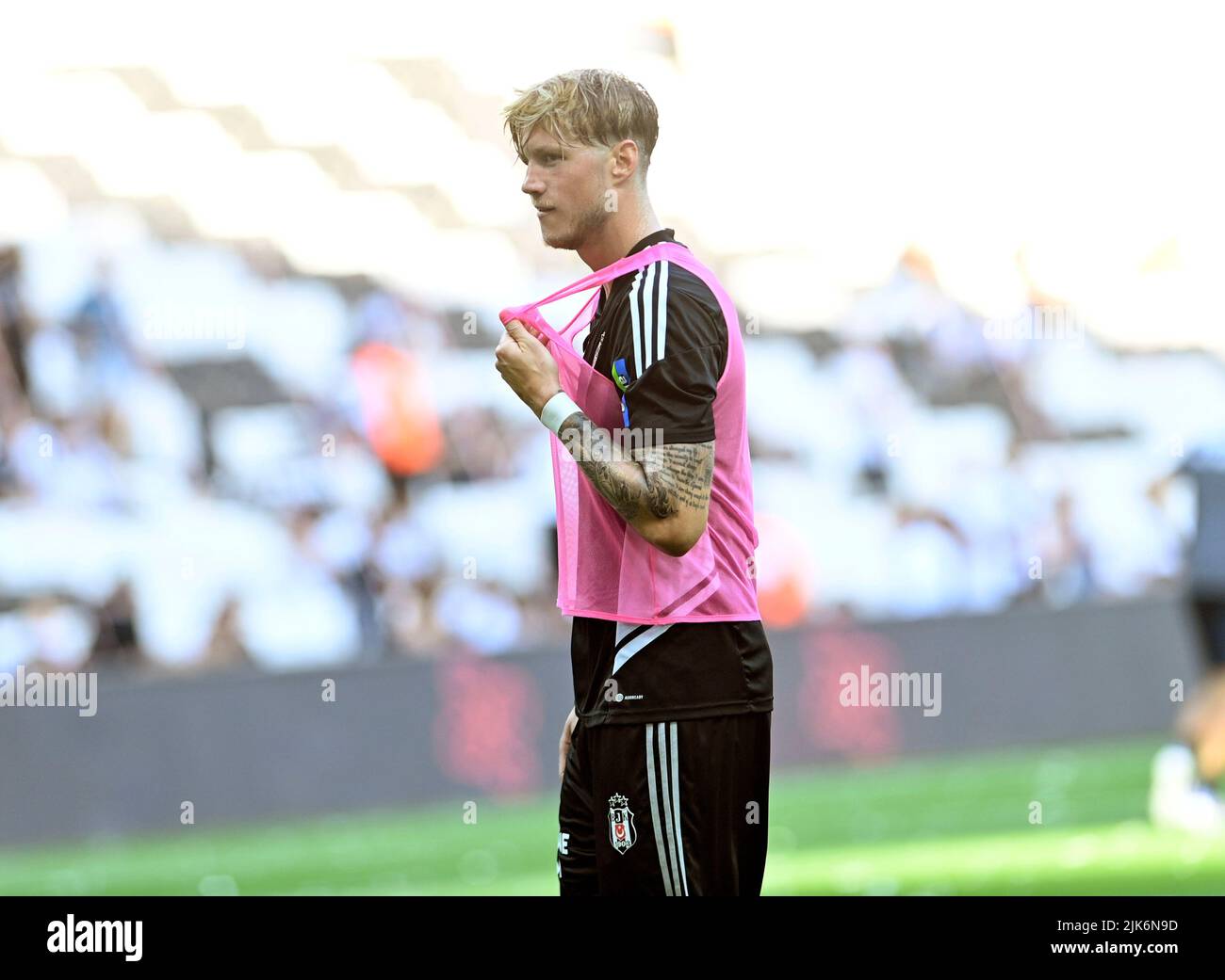 ISTANBUL - Wout Weghorst of Besiktas JK during the Turkish Super Lig match  between Besiktas AS and Kasimpasa AS at Vodafone Park on January 7, 2023 in  Istanbul, Turkey. AP