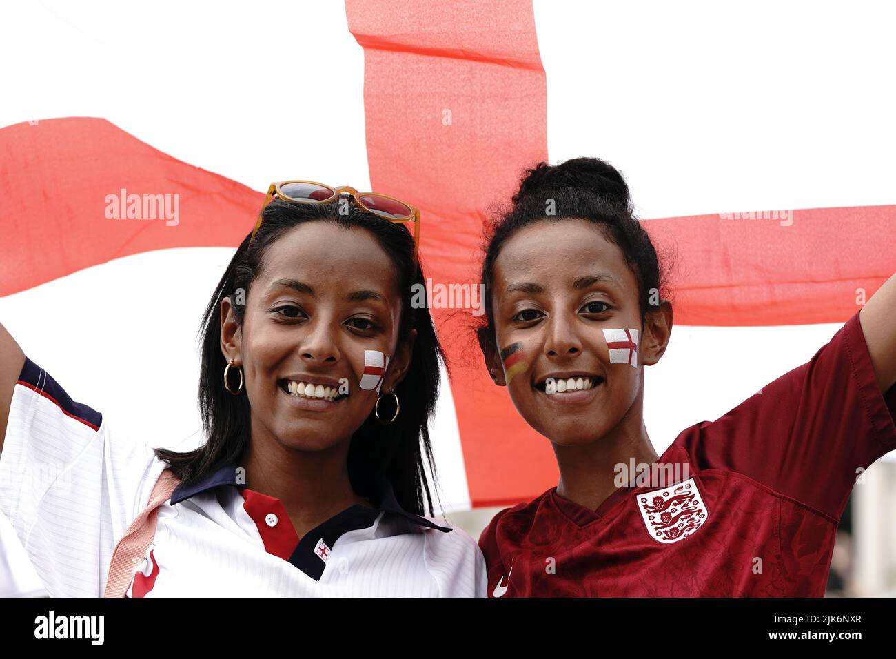 Fans in Trafalgar Square, London, before a screening of the UEFA Women's Euro 2022 final held at Wembley Stadium, London. Picture date: Sunday July 31, 2022. Stock Photo
