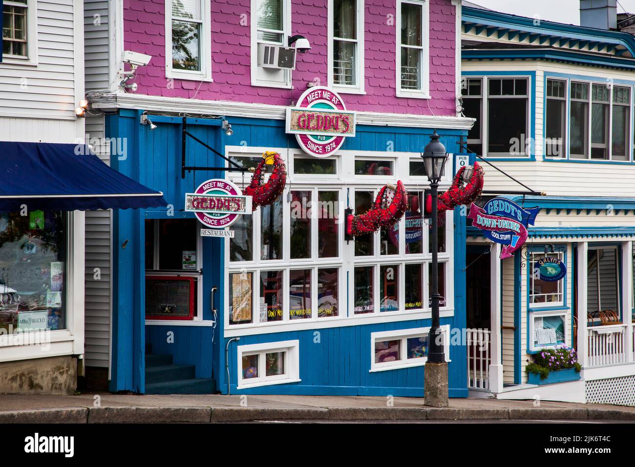 BAR HARBOR, MAINE, USA - AUGUST 9, 2010: Famous Geddy's pub and restaurant storefront Stock Photo