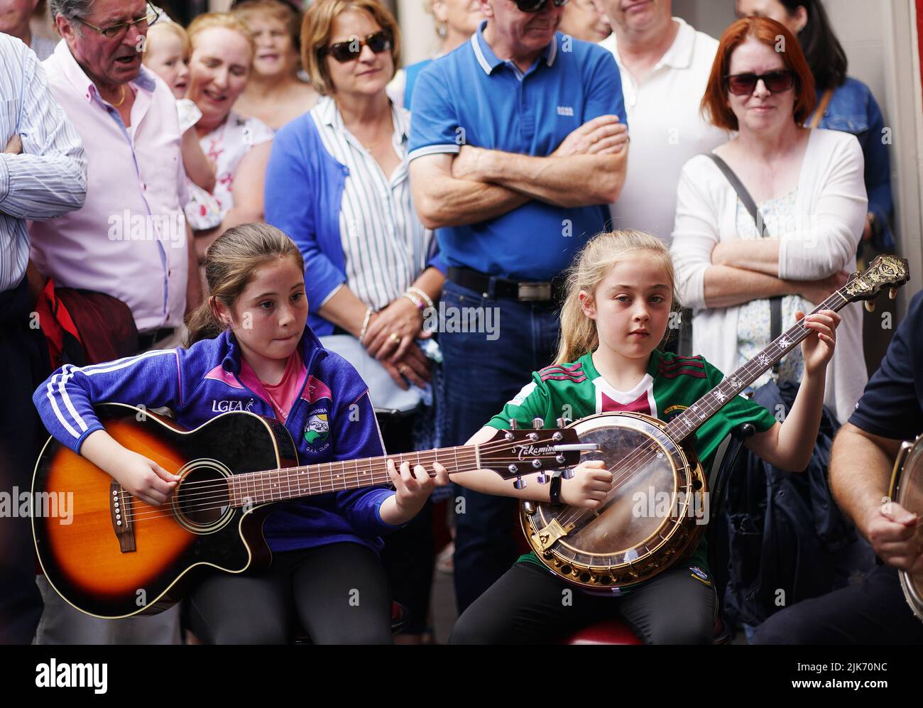 Musicians and sisters Anna Dunleavy (left) and Aoife Dunleavy join a