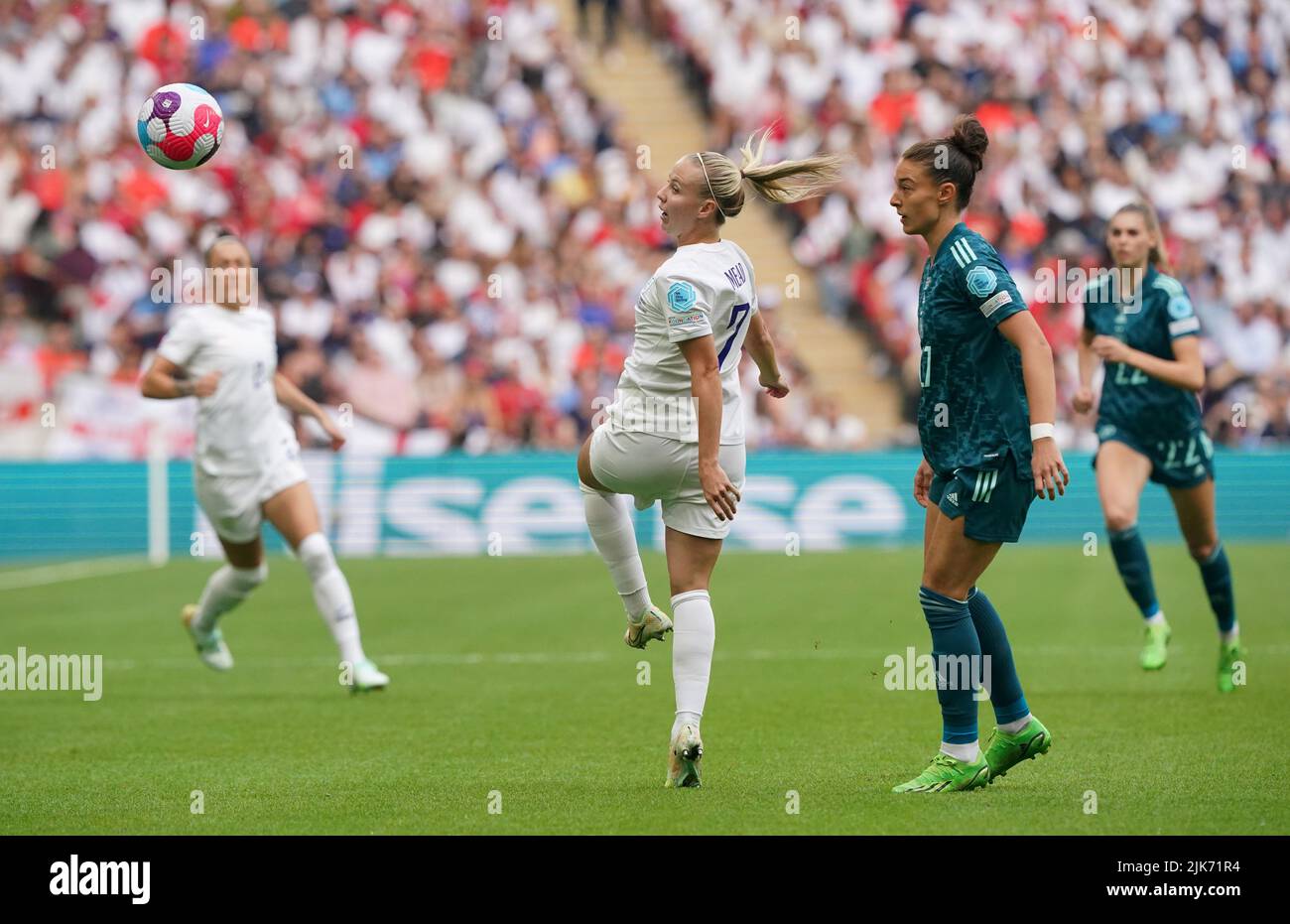 England's Beth Mead in action during the UEFA Women's Euro 2022 final at Wembley Stadium, London. Picture date: Sunday July 31, 2022. Stock Photo