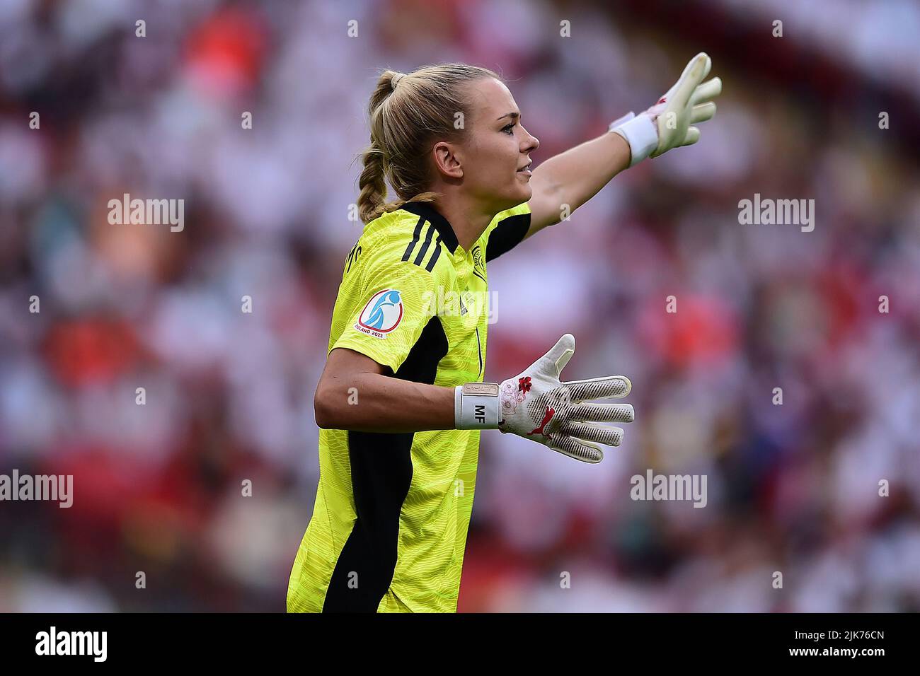 London, UK. 31st July, 2022. Merle Frohms, the goalkeeper of Germany Women in action during the game. UEFA Women's Euro England 2022 Final, England women v Germany women at Wembley Stadium in London on Sunday 31st July 2022. this image may only be used for Editorial purposes. Editorial use only, license required for commercial use. No use in betting, games or a single club/league/player publications. pic by Steffan Bowen/Andrew Orchard sports photography/Alamy Live news Credit: Andrew Orchard sports photography/Alamy Live News Stock Photo