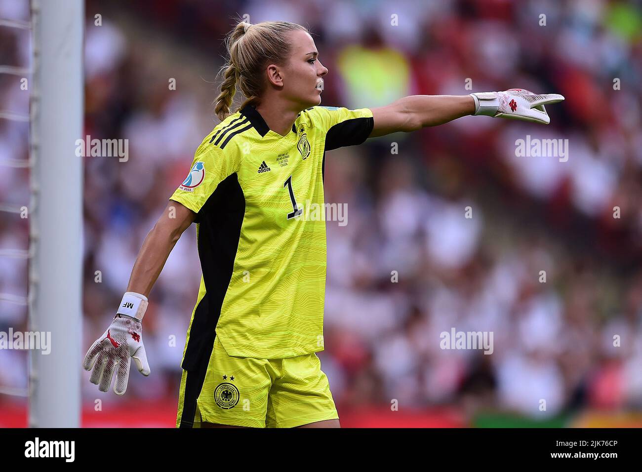 London, UK. 31st July, 2022. Merle Frohms, the goalkeeper of Germany Women in action during the game. UEFA Women's Euro England 2022 Final, England women v Germany women at Wembley Stadium in London on Sunday 31st July 2022. this image may only be used for Editorial purposes. Editorial use only, license required for commercial use. No use in betting, games or a single club/league/player publications. pic by Steffan Bowen/Andrew Orchard sports photography/Alamy Live news Credit: Andrew Orchard sports photography/Alamy Live News Stock Photo