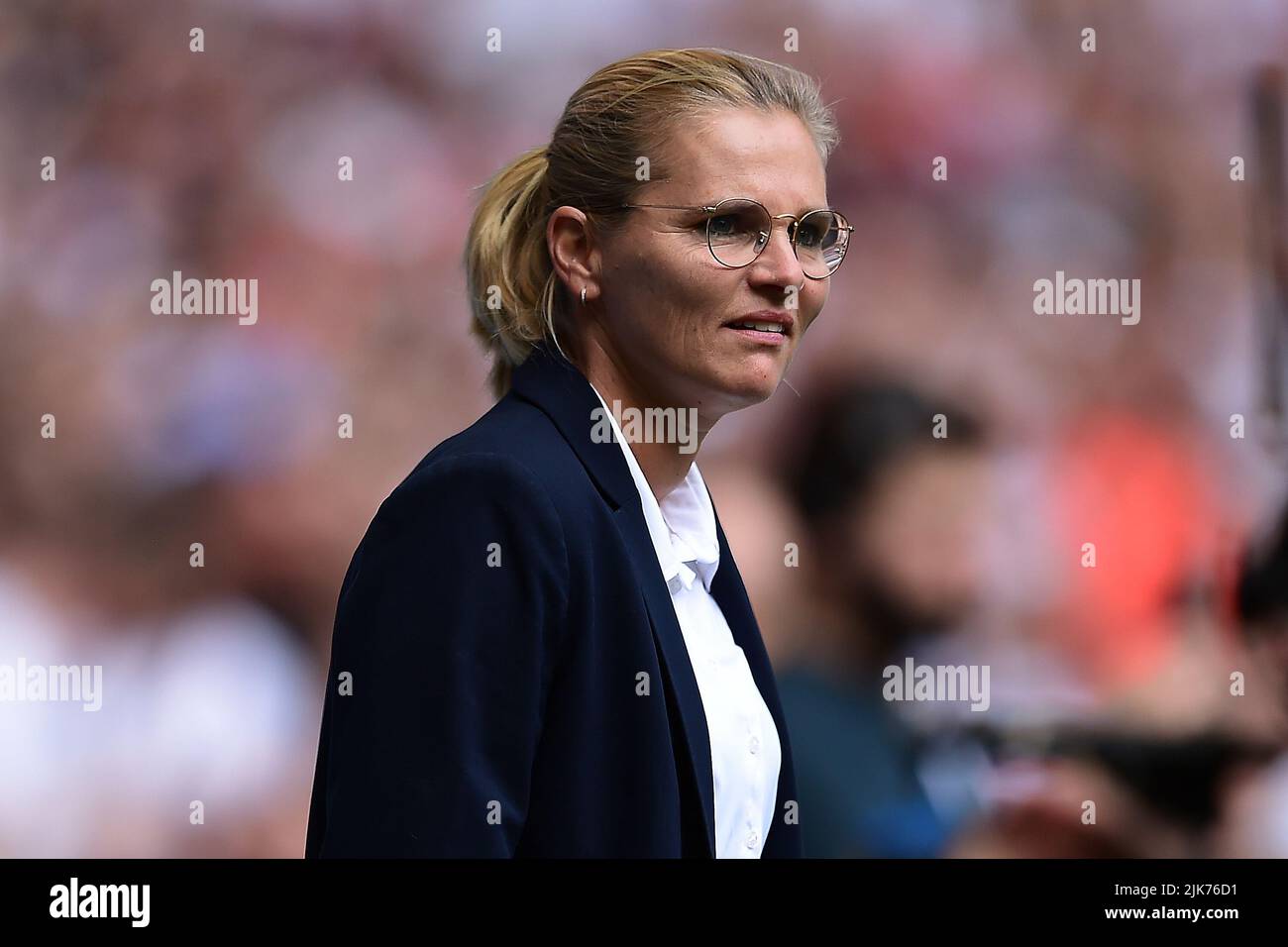London, UK. 31st July, 2022. Sarina Wiegman, the England Women football team Head Coach looks on . UEFA Women's Euro England 2022 Final, England women v Germany women at Wembley Stadium in London on Sunday 31st July 2022. this image may only be used for Editorial purposes. Editorial use only, license required for commercial use. No use in betting, games or a single club/league/player publications. pic by Steffan Bowen/Andrew Orchard sports photography/Alamy Live news Credit: Andrew Orchard sports photography/Alamy Live News Stock Photo