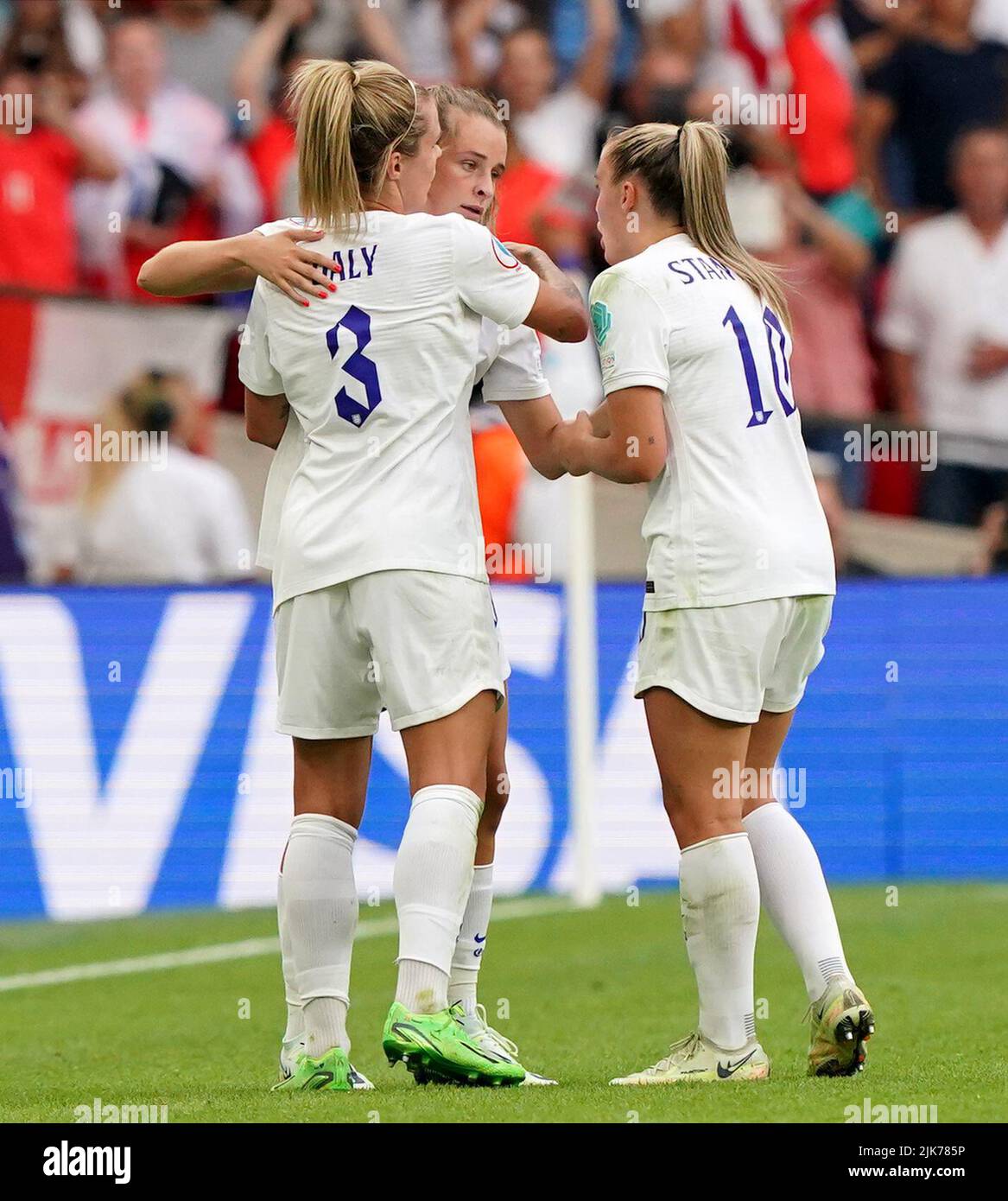 England's Ella Toone (centre) celebrates with Rachel Daly (left) and Georgia Stanway after scoring their side's first goal of the game during the UEFA Women's Euro 2022 final at Wembley Stadium, London. Picture date: Sunday July 31, 2022. Stock Photo