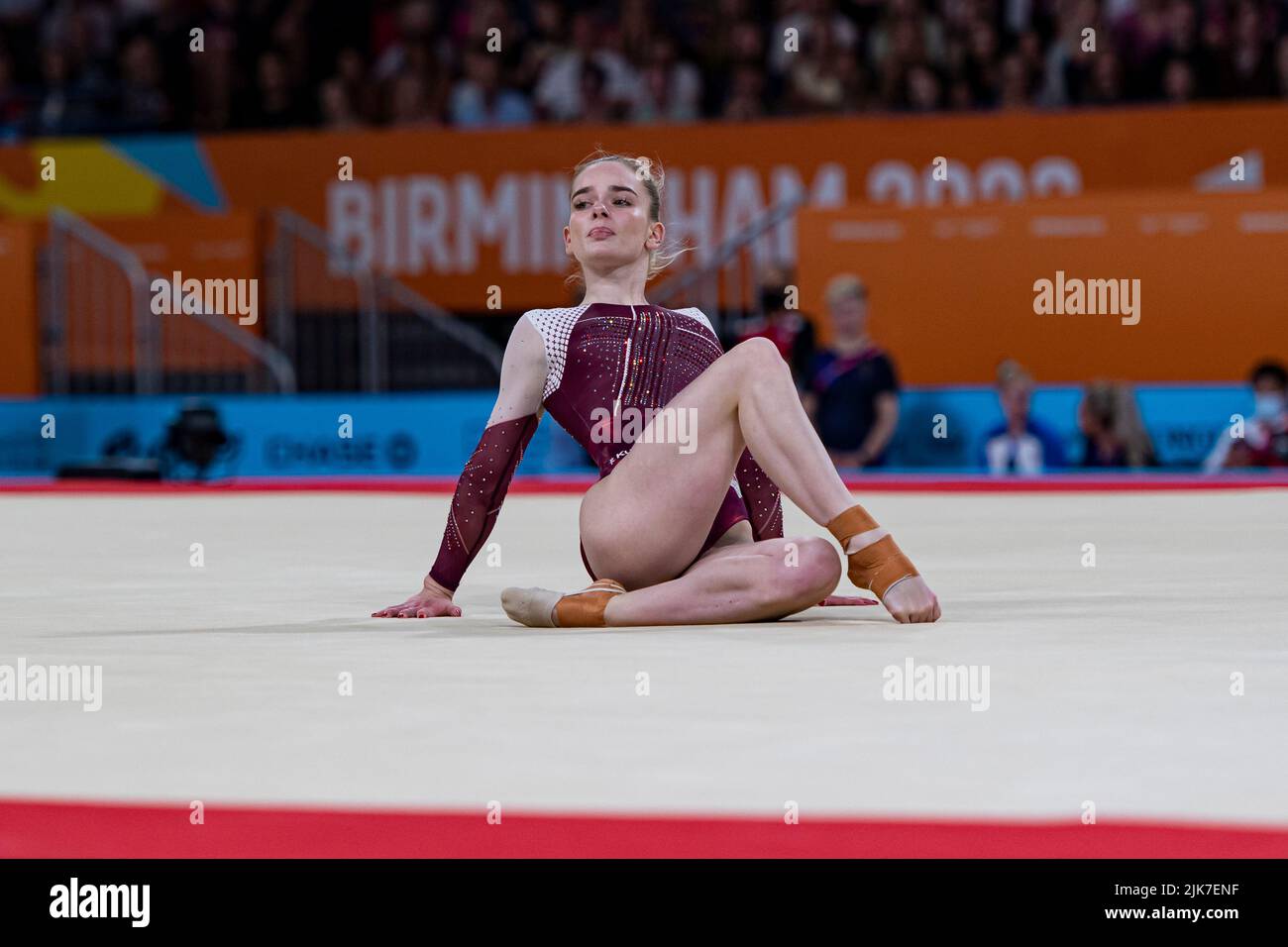 Birmingham, UK. 31st Jul, 2022. Alice KINSELLA (ENG) competes in Artistic Gymnastics Women’s All-Around - Final of Birmingham 2022 - Commonwealth Games at Birmingham Arena on Sunday, July 31, 2022 in Birmingham, UK. Credit: Taka Wu/Alamy Live News Stock Photo