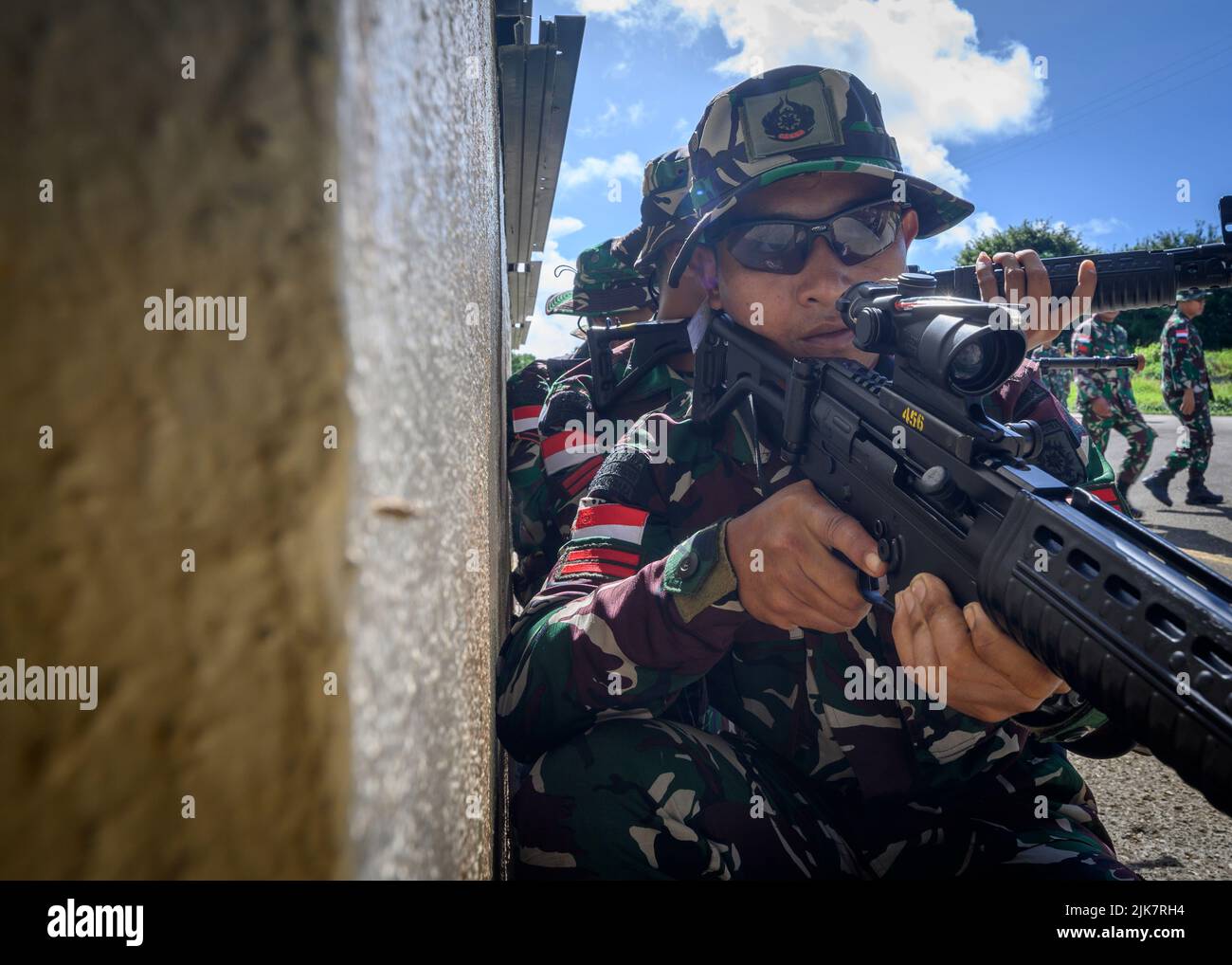 Piti, United States. 30 July, 2022. Indonesian National Armed Forces soldiers take part in Small Unit Tactics training during joint exercise Garuda Shield 2022 at Nimitz Training Area, July 30, 2022, in Piti, Guam.  Credit: SSgt. Juan Torres/US Air Force Photo/Alamy Live News Stock Photo