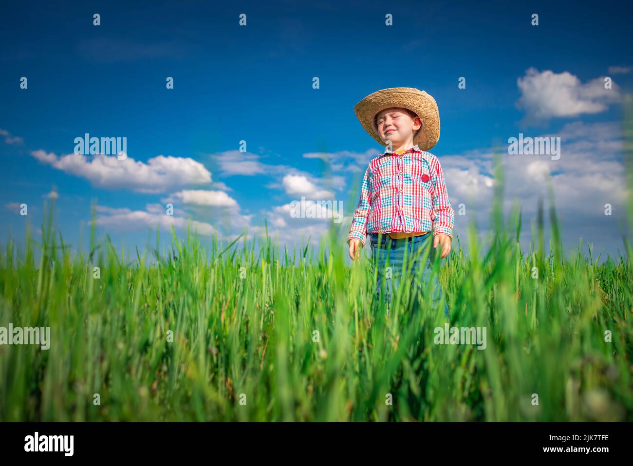 Little farmer boy hi-res stock photography and images - Alamy