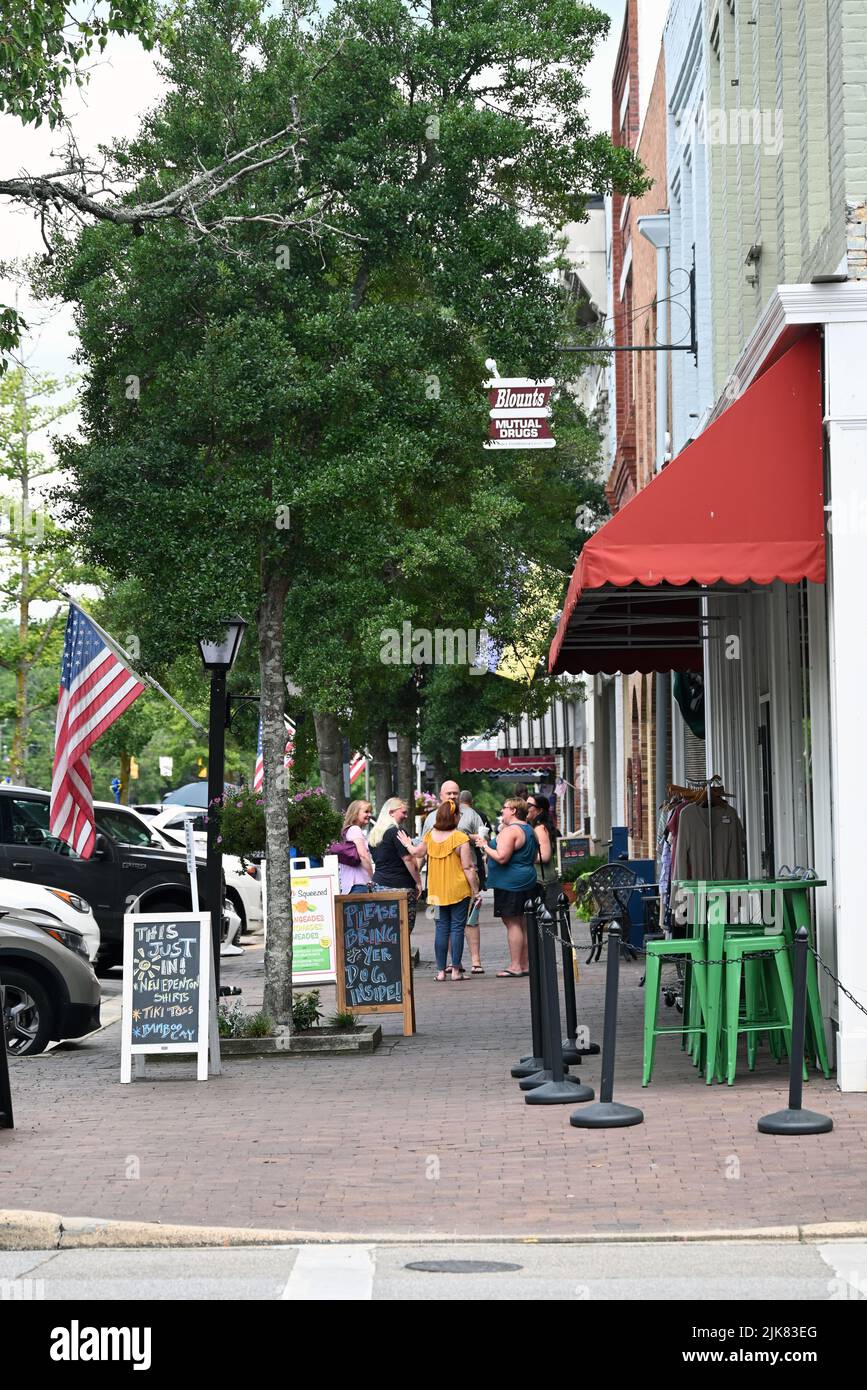 Charming shops attract tourists and locals alike on South Broad Street in the small town of Edenton, North Carolina. Stock Photo