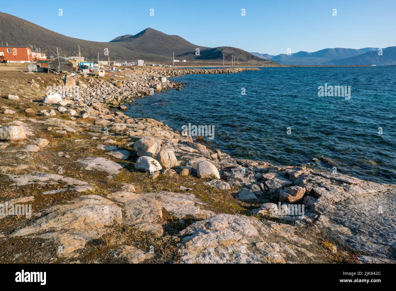 Qikiqtarjuaq inuit hires stock photography and images Alamy