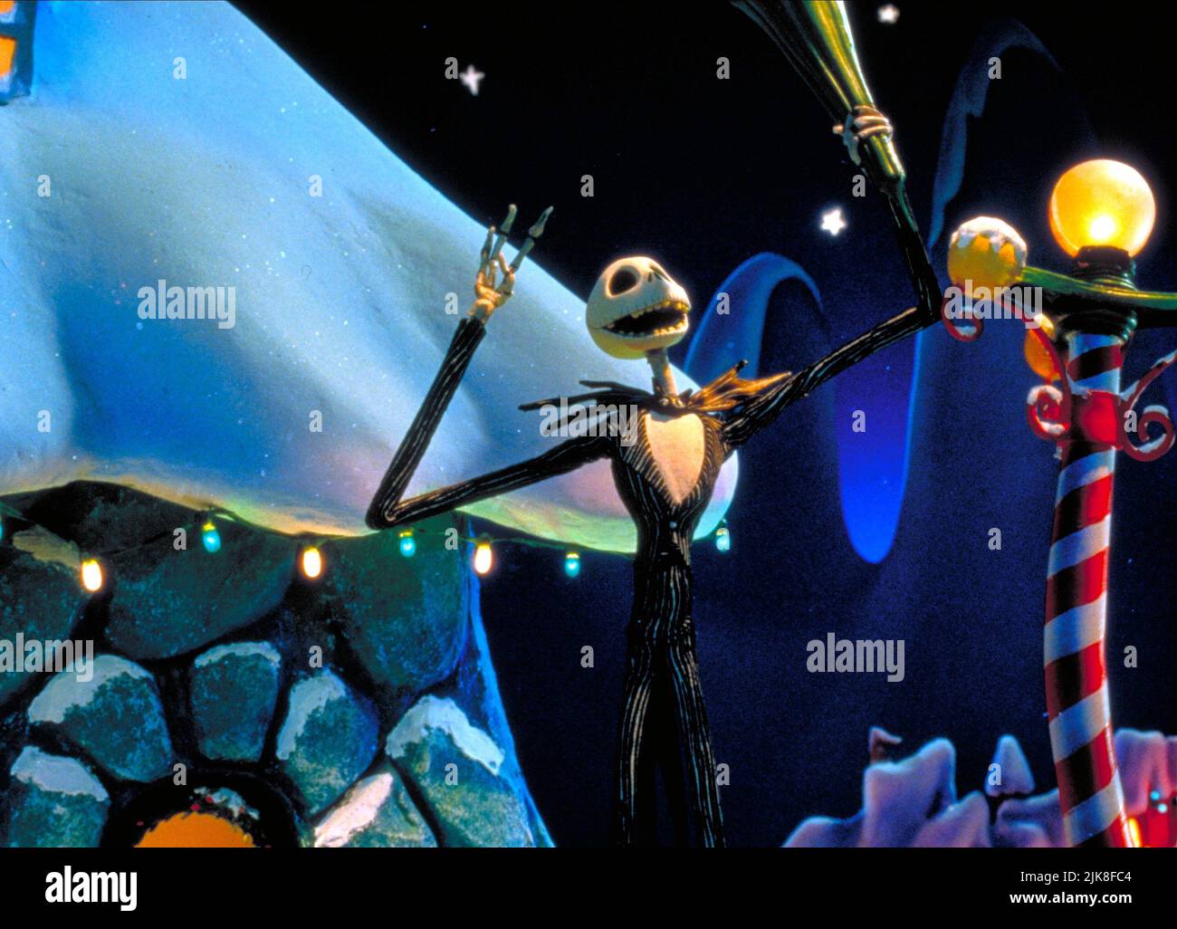 Jack Skellington Film: The Nightmare Before Christmas (USA 1993)   Director: Henry Selick 09 October 1993   **WARNING** This Photograph is for editorial use only and is the copyright of TOUCHSTONE PICTURES and/or the Photographer assigned by the Film or Production Company and can only be reproduced by publications in conjunction with the promotion of the above Film. A Mandatory Credit To TOUCHSTONE PICTURES is required. The Photographer should also be credited when known. No commercial use can be granted without written authority from the Film Company. Stock Photo