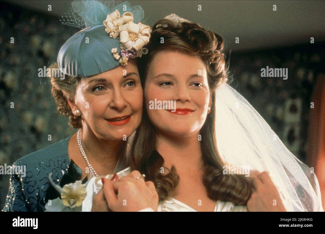 Joanne Woodward & Kyra Sedgwick Film Mr. & Mrs. Bridge (USA/UK/CAN 1990) Characters India