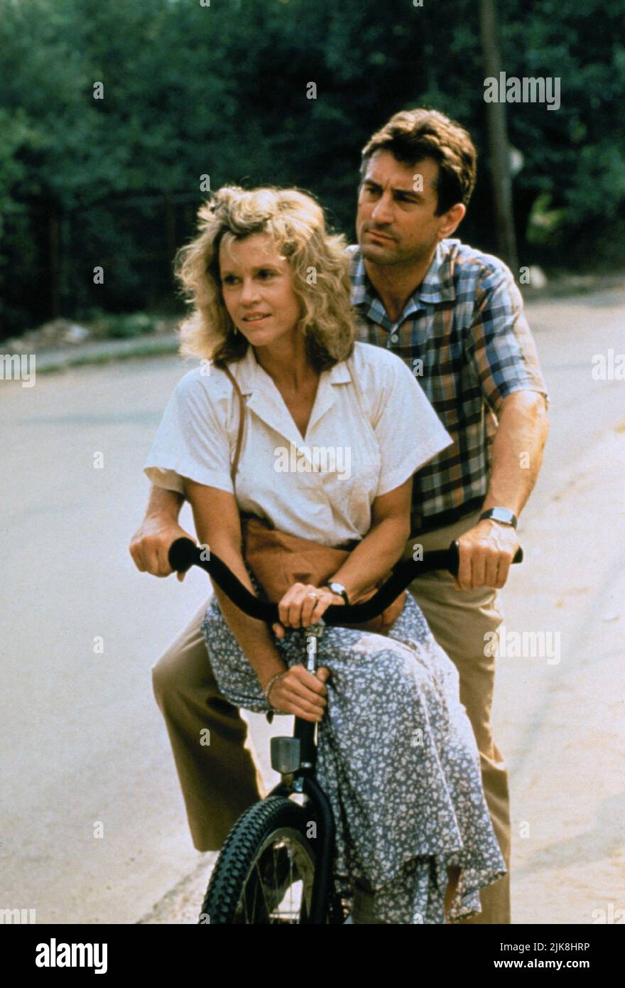 https://c8.alamy.com/comp/2JK8HRP/jane-fonda-robert-de-niro-film-stanley-iris-1990-characters-iris-estelle-king-stanley-everett-cox-director-martin-ritt-09-february-1990-warning-this-photograph-is-for-editorial-use-only-and-is-the-copyright-of-mgm-andor-the-photographer-assigned-by-the-film-or-production-company-and-can-only-be-reproduced-by-publications-in-conjunction-with-the-promotion-of-the-above-film-a-mandatory-credit-to-mgm-is-required-the-photographer-should-also-be-credited-when-known-no-commercial-use-can-be-granted-without-written-authority-from-the-film-company-2JK8HRP.jpg