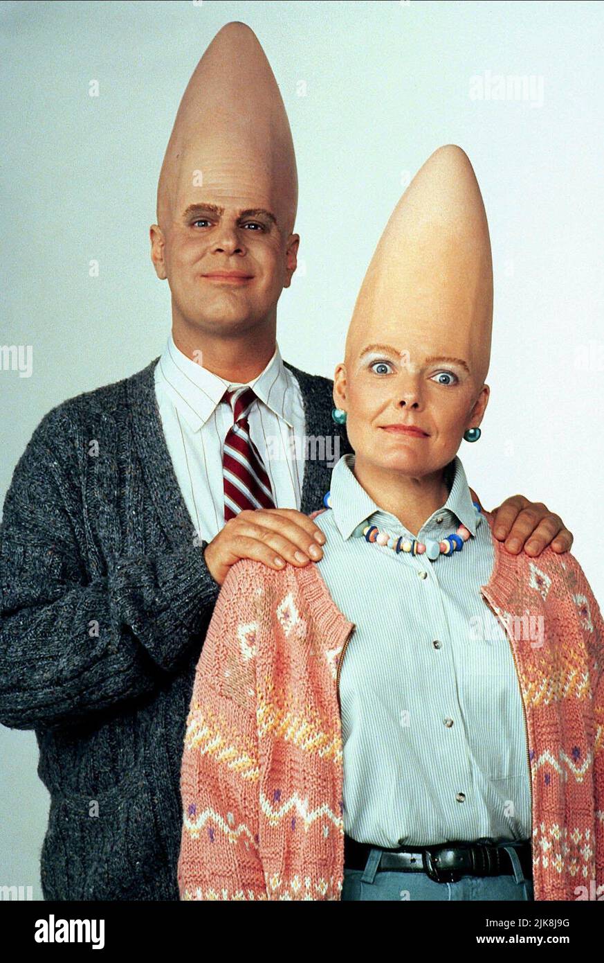 Dan Aykroyd & Jane Curtin Film: Coneheads (1993) Characters: Beldar Conehead & Prymatt Conehead  Director: Steve Barron 23 July 1993   **WARNING** This Photograph is for editorial use only and is the copyright of PARAMOUNT PICTURES and/or the Photographer assigned by the Film or Production Company and can only be reproduced by publications in conjunction with the promotion of the above Film. A Mandatory Credit To PARAMOUNT PICTURES is required. The Photographer should also be credited when known. No commercial use can be granted without written authority from the Film Company. Stock Photo