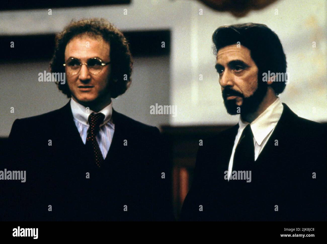 Sean Penn & Al Pacino Film: Carlito'S Way (1993) Characters: David Kleinfeld & Carlito 'Charlie' Brigante  01 August 1993   **WARNING** This Photograph is for editorial use only and is the copyright of The Film Company and/or the Photographer assigned by the Film or Production Company and can only be reproduced by publications in conjunction with the promotion of the above Film. A Mandatory Credit To The Film Company is required. The Photographer should also be credited when known. No commercial use can be granted without written authority from the Film Company. Stock Photo