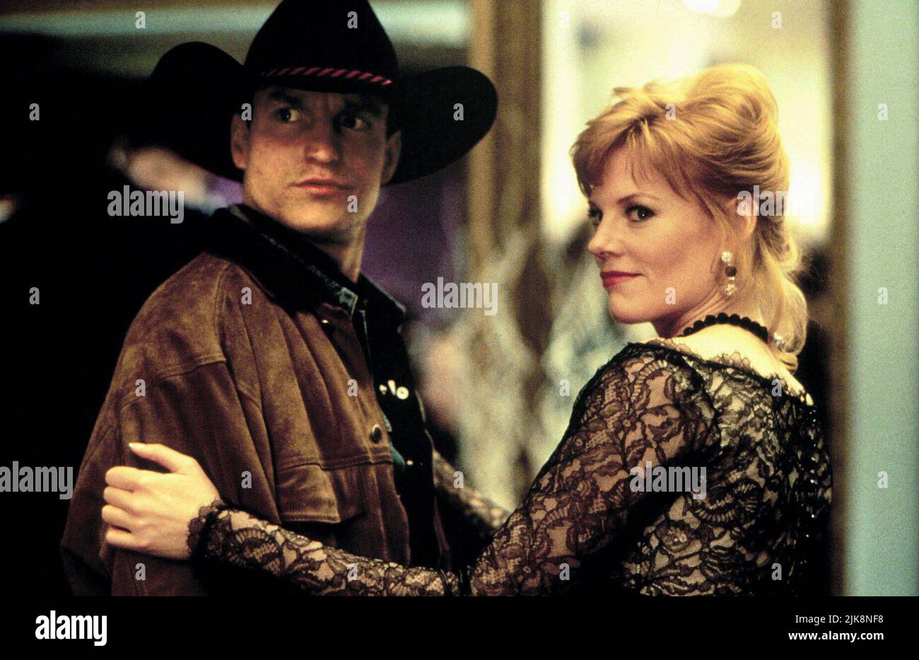 Woody Harrelson, Marg Helgenberger Film The Cowboy Way (1994