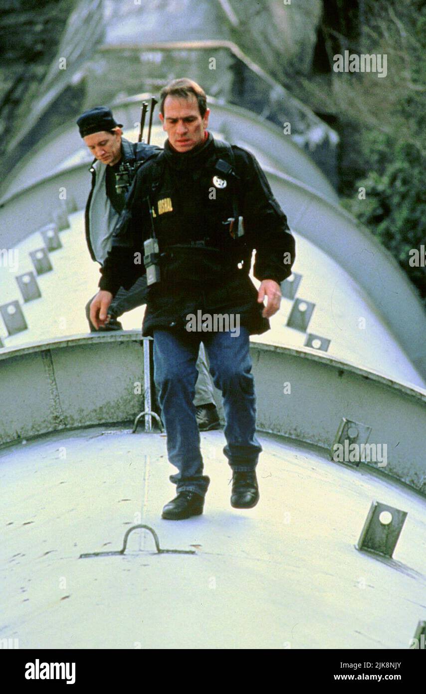 Tommy lee jones the fugitive hi-res stock photography and images - Alamy