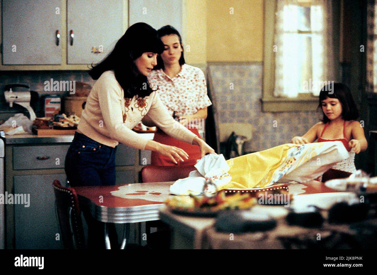 Cher, Winona Ryder & Christina Ricci Film Mermaids (USA 1990