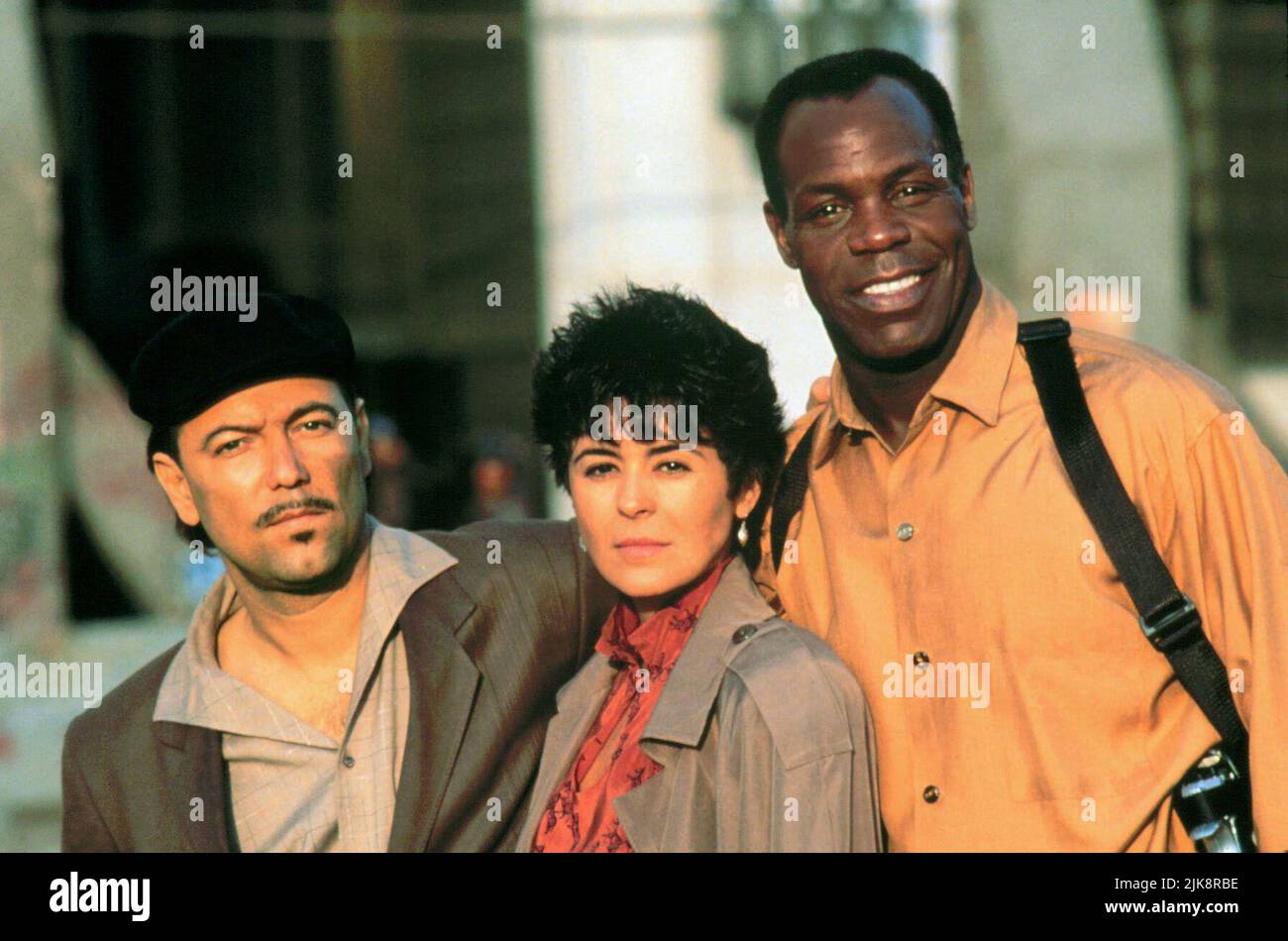 Predator 2 Cast (1990)  Danny glover, Predator 2, Predator movie