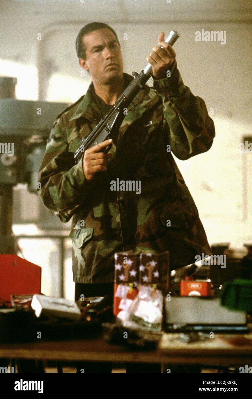 Steven seagal 1990 hires stock photography and images Alamy