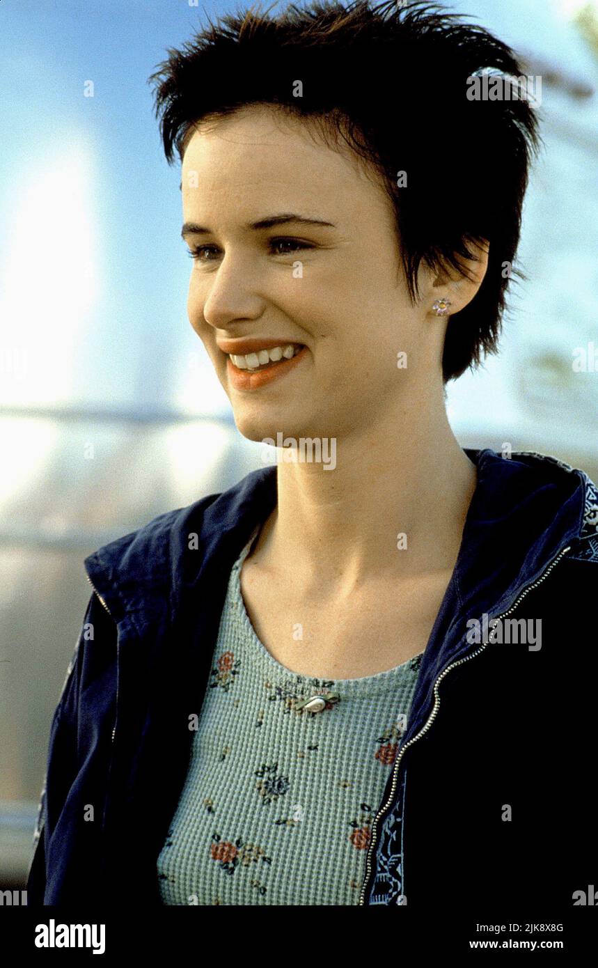 Whats eating gilbert grape cast