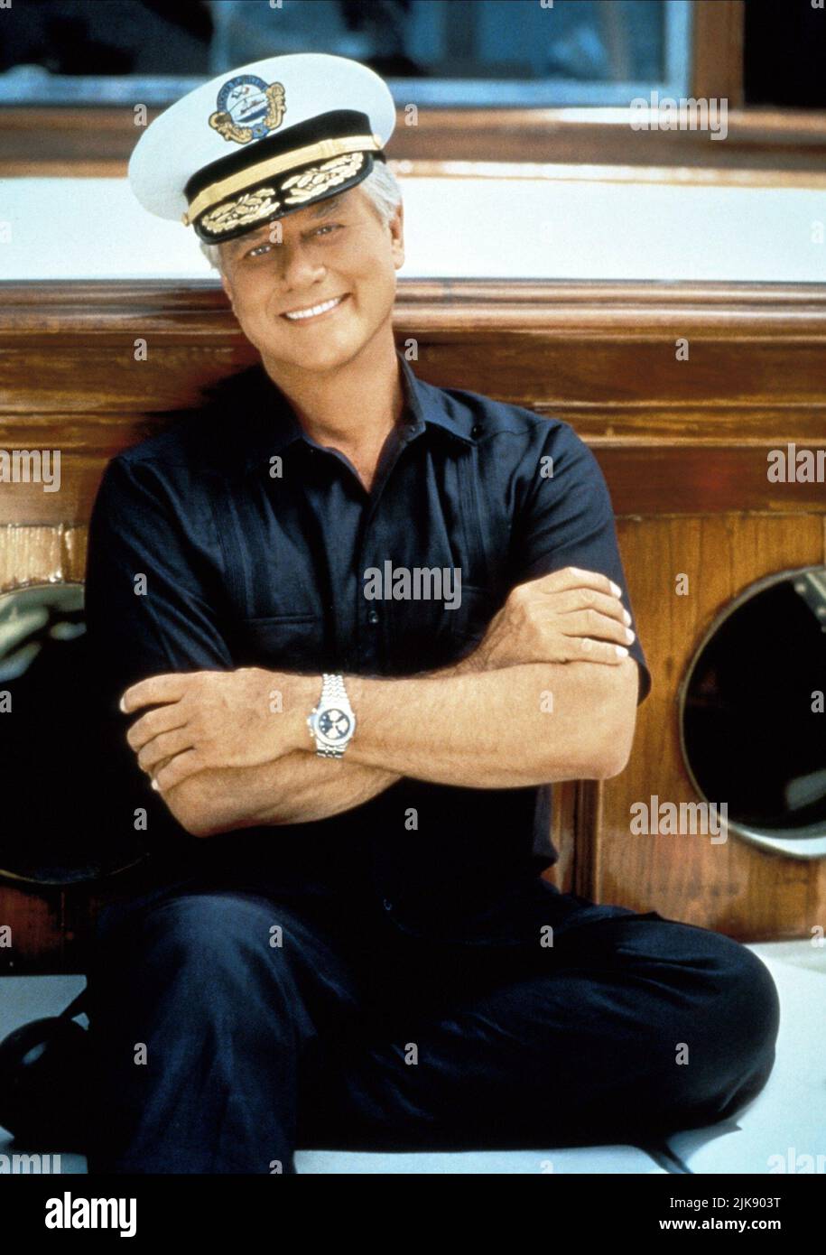 Larry Hagman Film: Staying Afloat (1993) Characters: Alexander Hollingsworth III  Director: Eric Laneuville 26 November 1993   **WARNING** This Photograph is for editorial use only and is the copyright of TRISTAR TELEVISION and/or the Photographer assigned by the Film or Production Company and can only be reproduced by publications in conjunction with the promotion of the above Film. A Mandatory Credit To TRISTAR TELEVISION is required. The Photographer should also be credited when known. No commercial use can be granted without written authority from the Film Company. Stock Photo