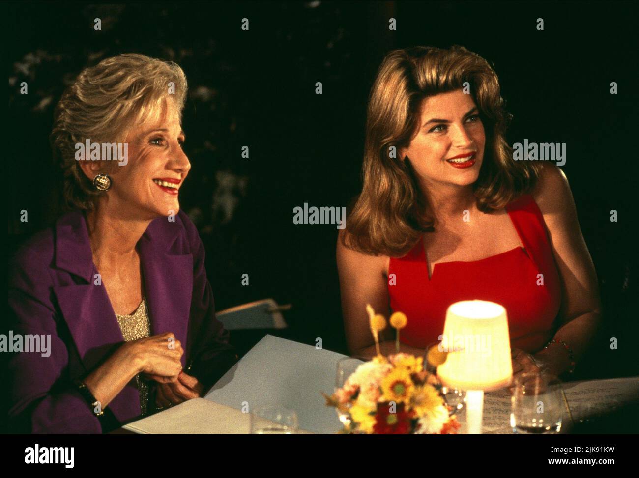 Olympia Dukakis & Kirstie Alley Film: Look Who'S Talking Now (USA 1993) Characters: Rosie, Mollie Ubriacco  Director: Tom Ropelewski 05 November 1993   **WARNING** This Photograph is for editorial use only and is the copyright of TRISTAR PICTURES and/or the Photographer assigned by the Film or Production Company and can only be reproduced by publications in conjunction with the promotion of the above Film. A Mandatory Credit To TRISTAR PICTURES is required. The Photographer should also be credited when known. No commercial use can be granted without written authority from the Film Company. Stock Photo