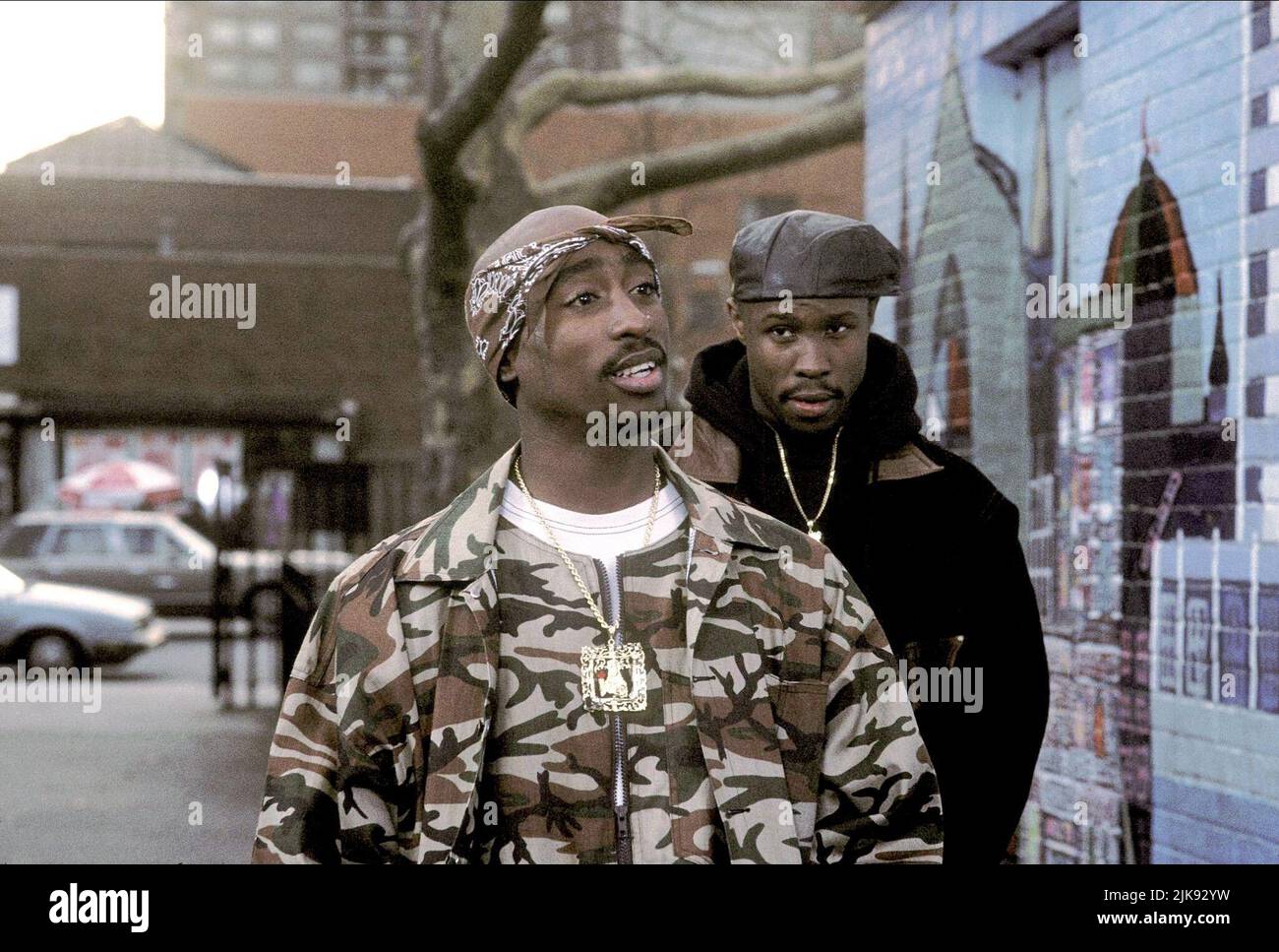 Above the rim 1994 hi-res stock photography and images - Alamy