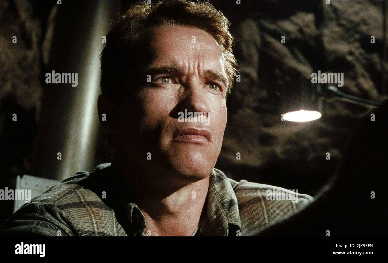 Arnold Schwarzenegger Film: Total Recall (USA 1990) Characters: Douglas ...