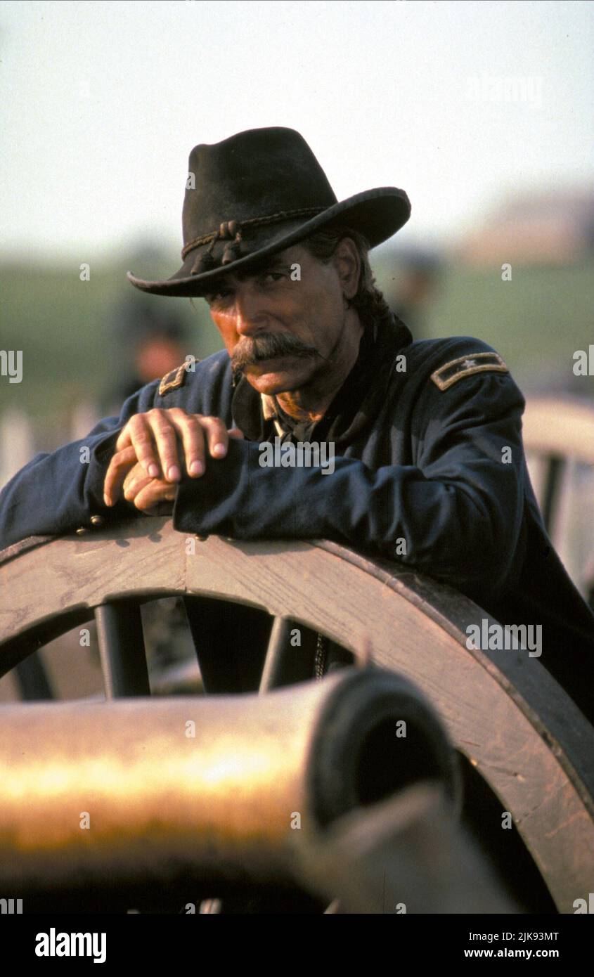 Sam Elliott Film: Gettysburg (1993) Characters: Brig. Gen. John Buford  Director: Ronald F. Maxwell 08 October 1993   **WARNING** This Photograph is for editorial use only and is the copyright of NEW LINE CINEMA and/or the Photographer assigned by the Film or Production Company and can only be reproduced by publications in conjunction with the promotion of the above Film. A Mandatory Credit To NEW LINE CINEMA is required. The Photographer should also be credited when known. No commercial use can be granted without written authority from the Film Company. Stock Photo