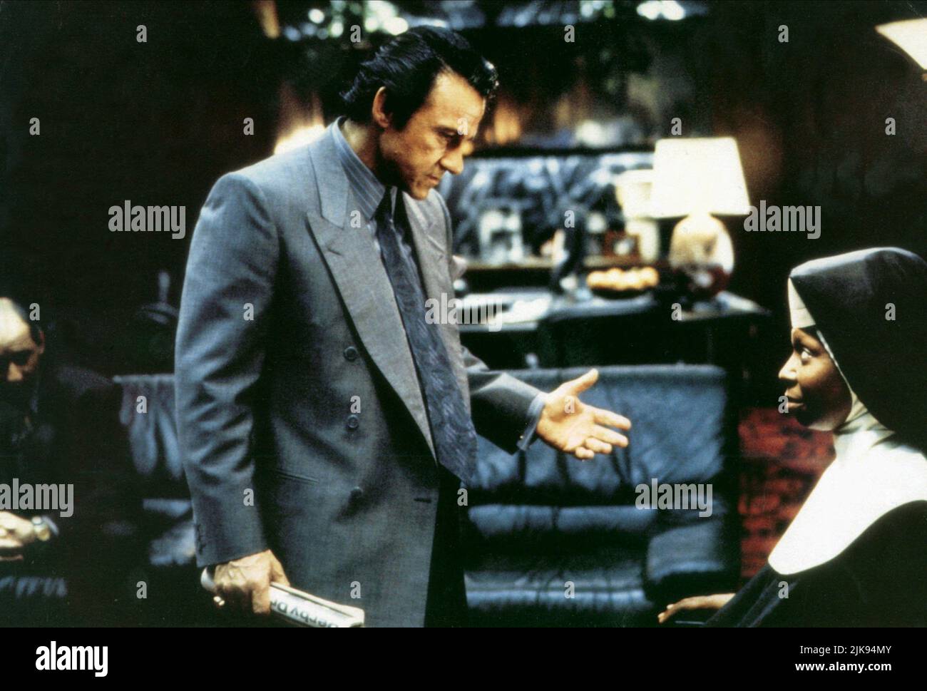 Harvey Keitel & Whoopi Goldberg Film Sister Act (USA 1992) Characters