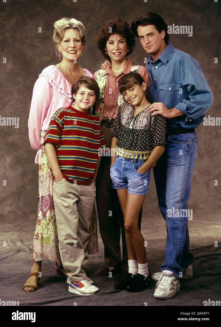Marian Mercer, Diana Canova, Matthew Perry, Scott Mcafee & Anndi Mcafee Television: Home Free (1993) Characters: Grace Bailey (unknown episodes),Vanessa (unknown episodes),Matt Bailey,Lucas (unknown episodes) & Abby (unknown episodes)  Director: Tim O'Donnell 31 March 1993   **WARNING** This Photograph is for editorial use only and is the copyright of The Film Company and/or the Photographer assigned by the Film or Production Company and can only be reproduced by publications in conjunction with the promotion of the above Film. A Mandatory Credit To The Film Company is required. The Photograph Stock Photo