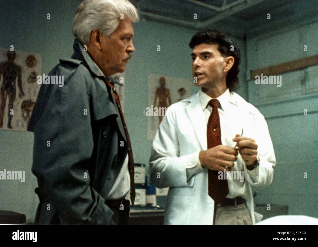 Tom Atkins & Barry Brenner Film: Maniac Cop 2 (1990) Characters: & Medical Examiner  Director: William Lustig 18 July 1990   **WARNING** This Photograph is for editorial use only and is the copyright of MEDUSA and/or the Photographer assigned by the Film or Production Company and can only be reproduced by publications in conjunction with the promotion of the above Film. A Mandatory Credit To MEDUSA is required. The Photographer should also be credited when known. No commercial use can be granted without written authority from the Film Company. Stock Photo