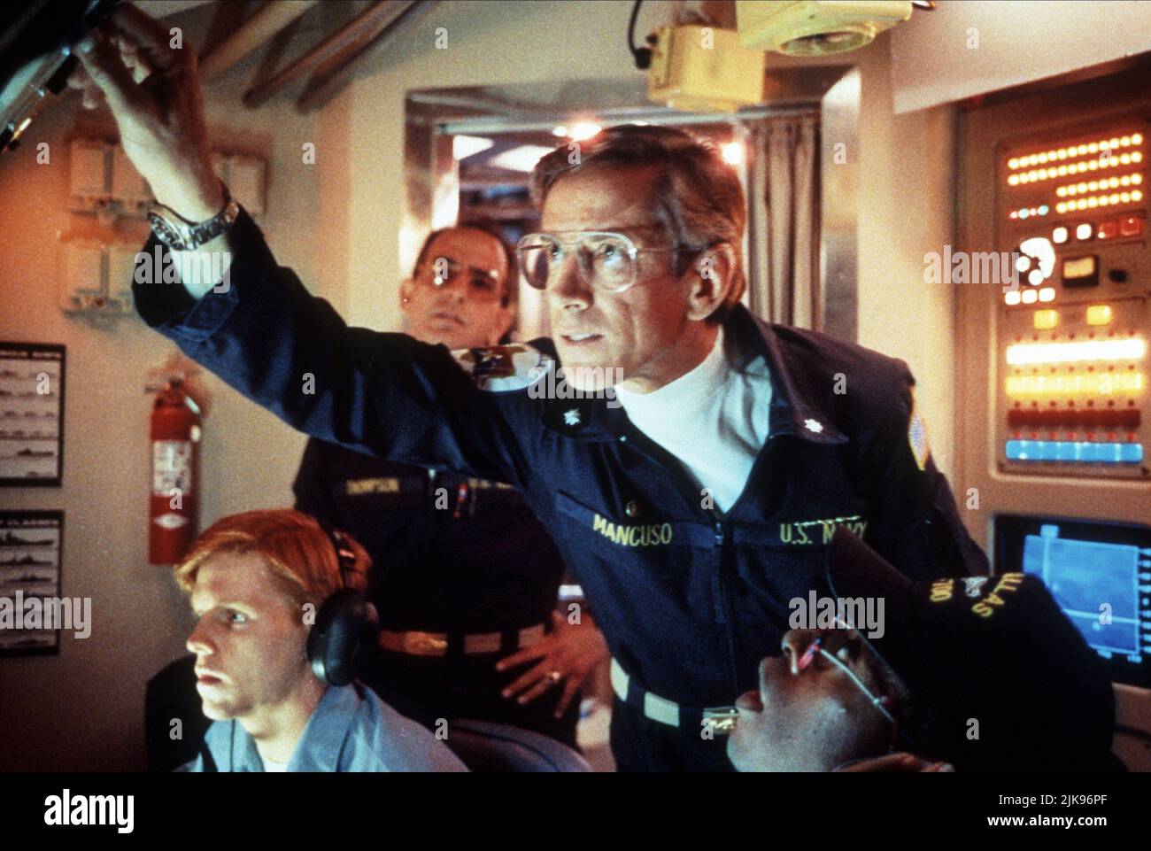 Hunt red october 1990 paramount hires stock photography and images Alamy