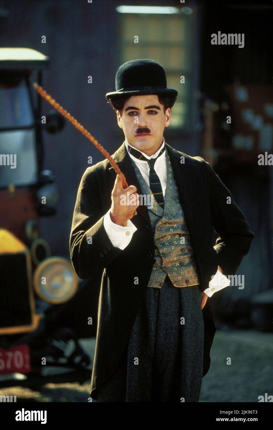 Robert Downey Jr Film: Chaplin (USA/UK/FR/IT/JP 1992) Characters: Charles Spencer Chaplin  Director: Richard Attenborough 16 December 1992   **WARNING** This Photograph is for editorial use only and is the copyright of CAROLCO PICTURES and/or the Photographer assigned by the Film or Production Company and can only be reproduced by publications in conjunction with the promotion of the above Film. A Mandatory Credit To CAROLCO PICTURES is required. The Photographer should also be credited when known. No commercial use can be granted without written authority from the Film Company. Stock Photo