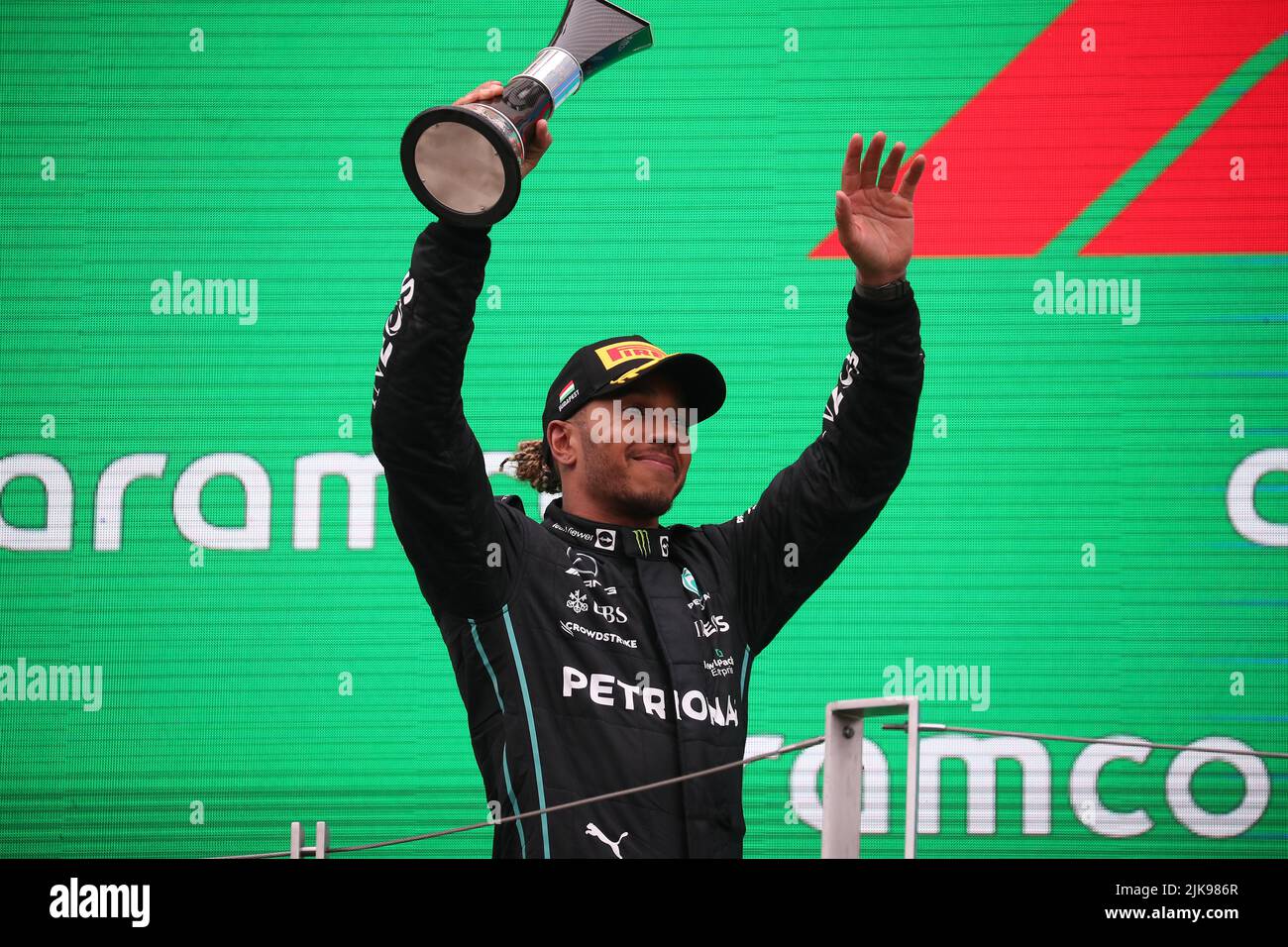 44-lewis-hamilton-mercedes-amg-team-f1-during-the-hungarian-gp-28-31