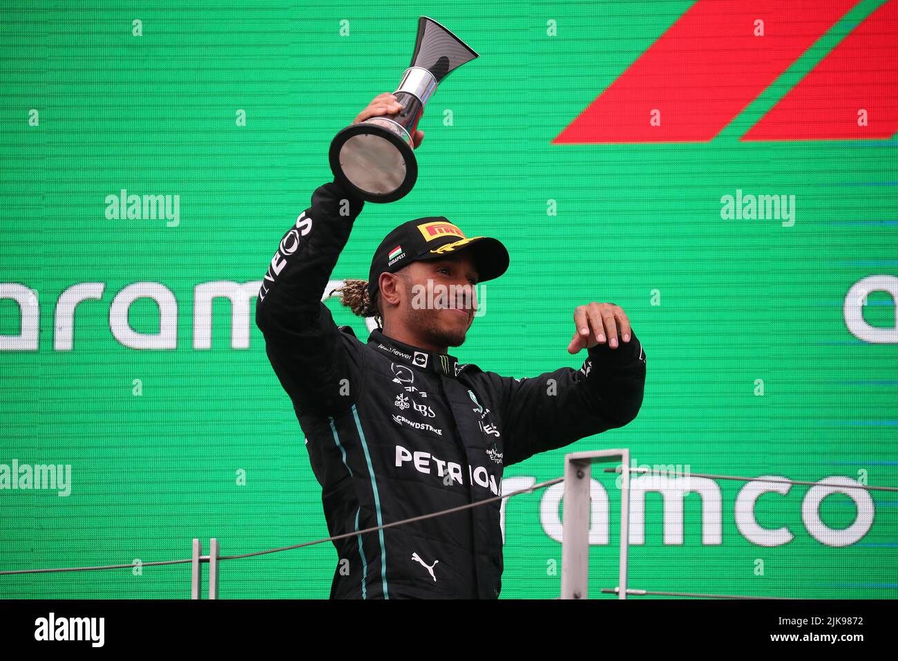 44-lewis-hamilton-mercedes-amg-team-f1-during-the-hungarian-gp-28-31