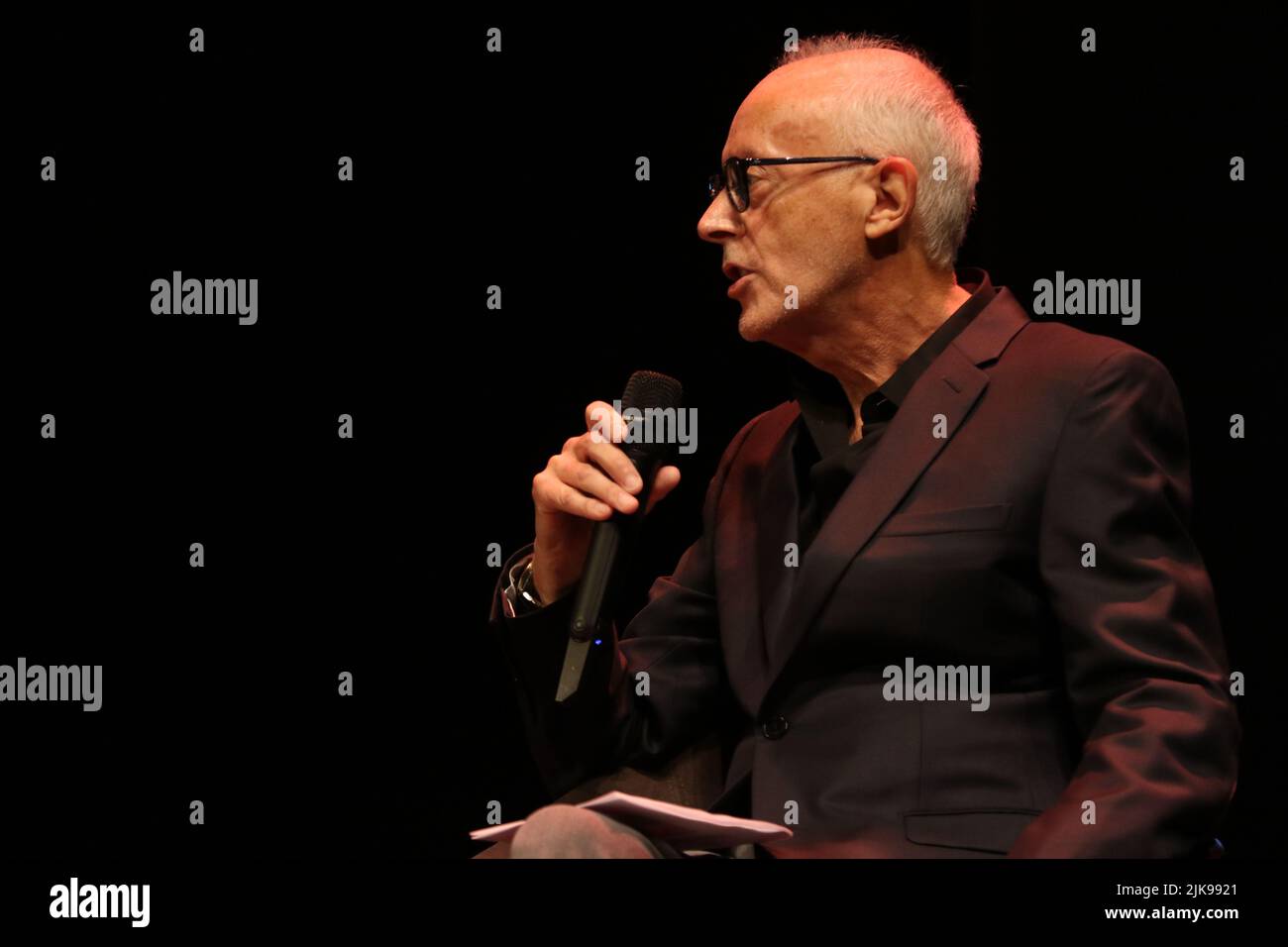 Paul dainty am hires stock photography and images Alamy